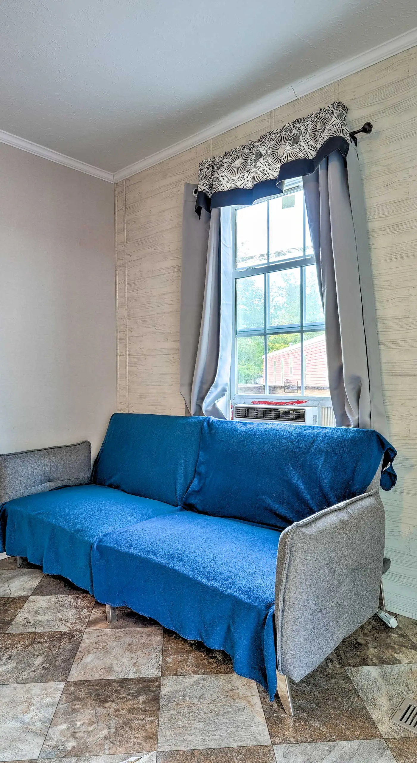 Pet-Friendly Cassoplis Cabin, Close to Parks!