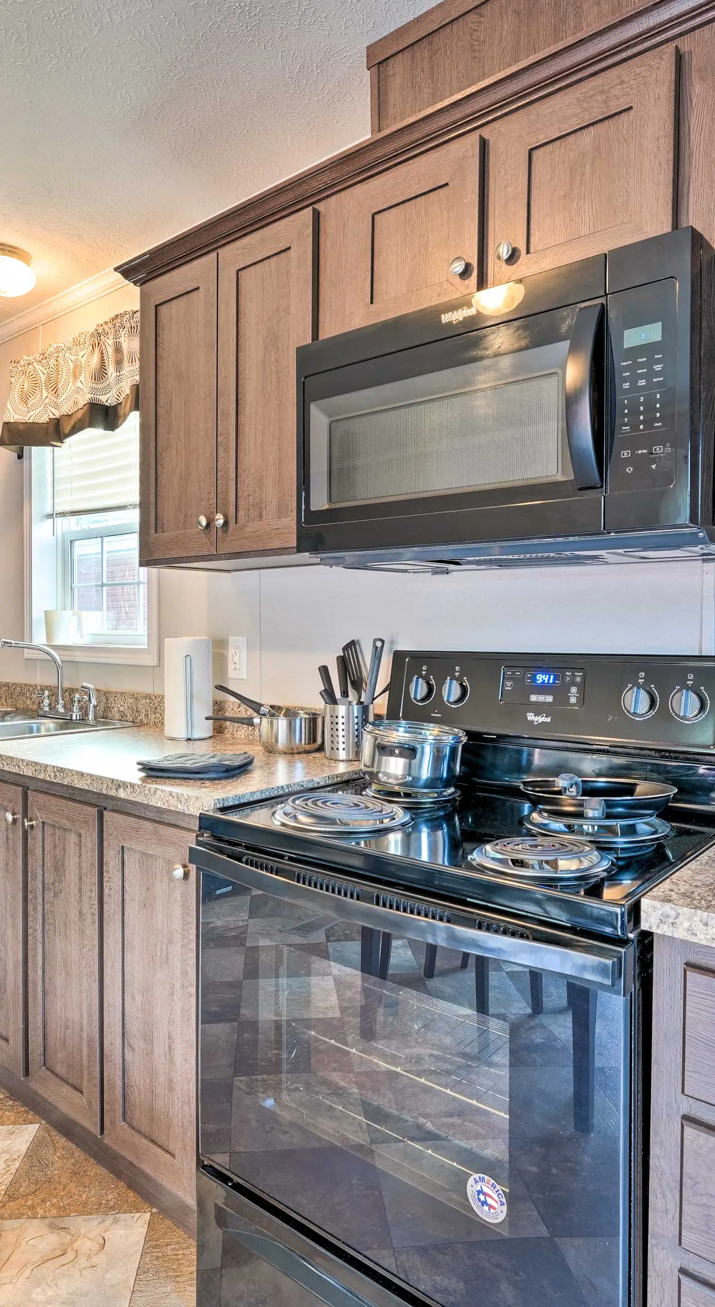 Pet-Friendly Cassoplis Cabin, Close to Parks!