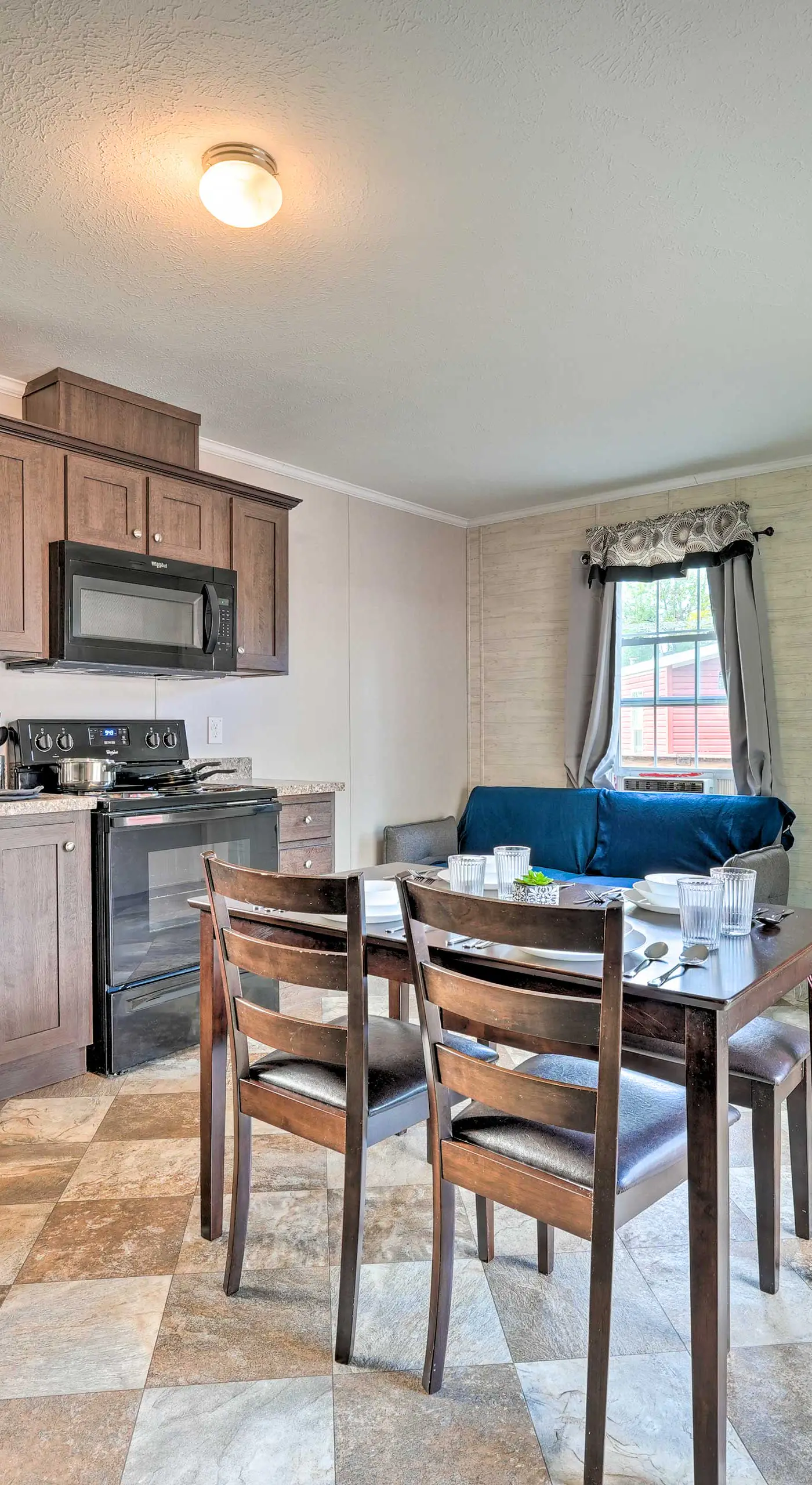 Pet-Friendly Cassoplis Cabin, Close to Parks!