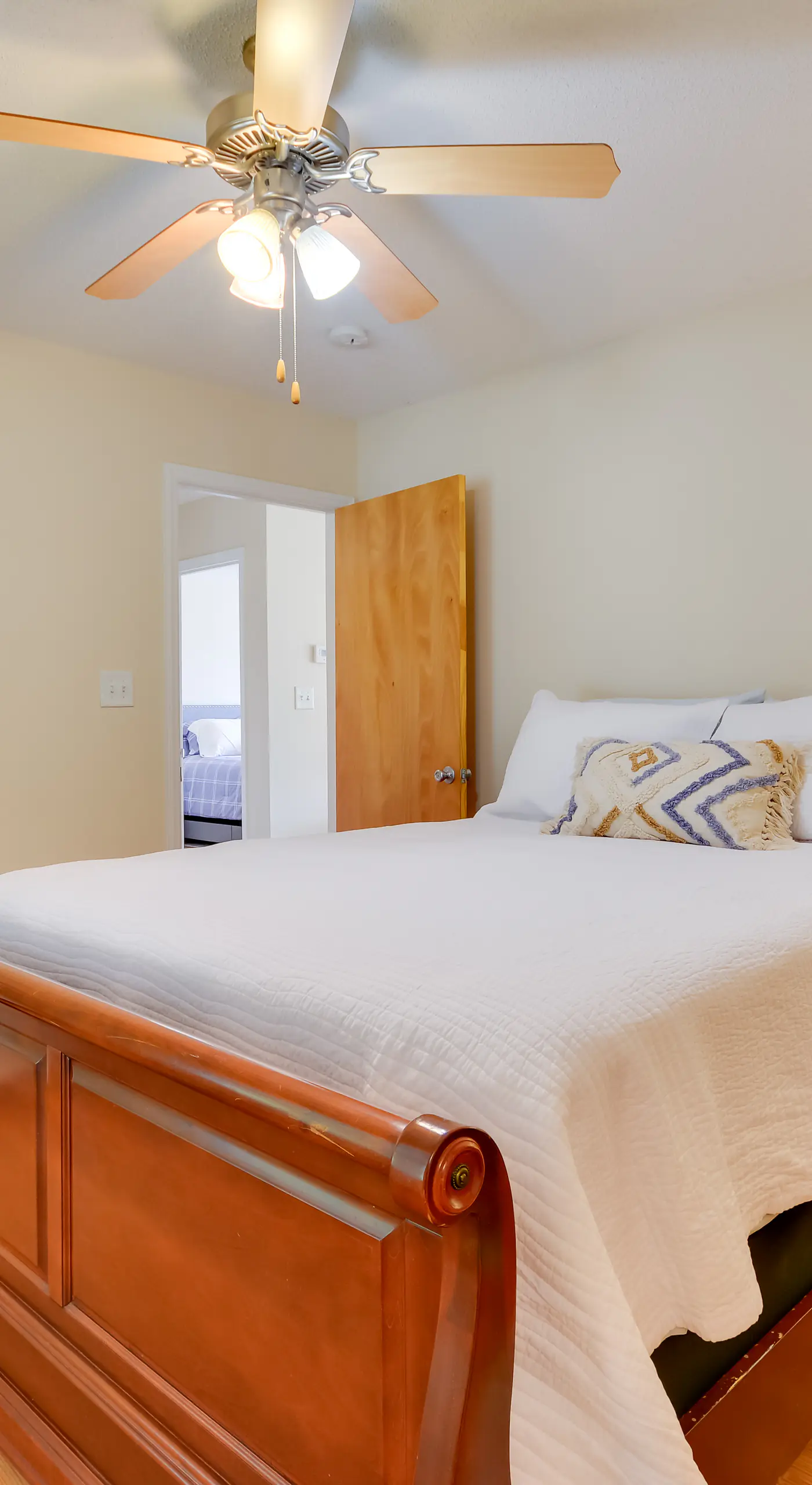 Peaceful & Convenient Country Retreat in Lexington