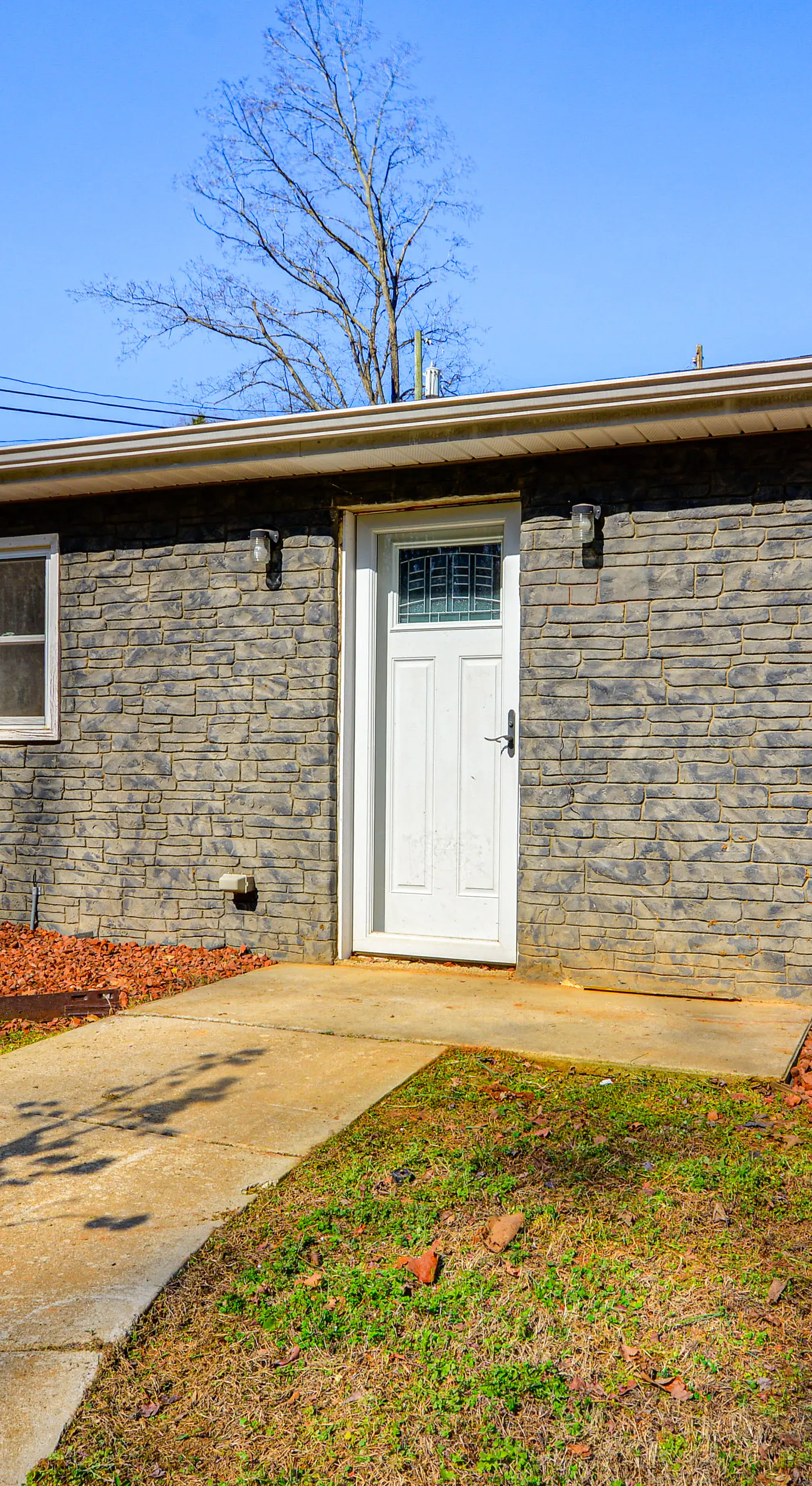 Bring Your Pets! Getaway 1 Mi to Uptown Lexington