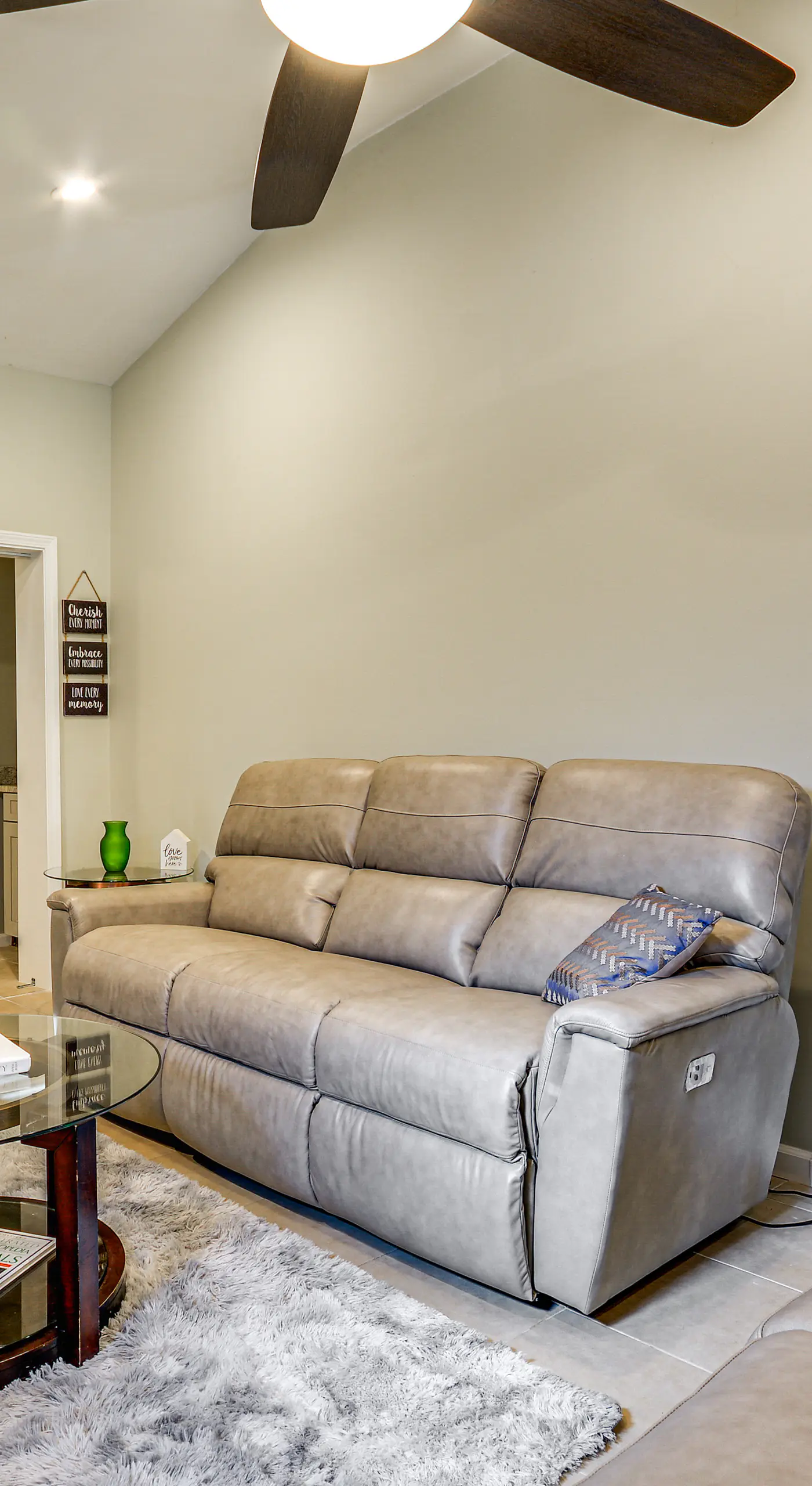 Bring Your Pets! Getaway 1 Mi to Uptown Lexington
