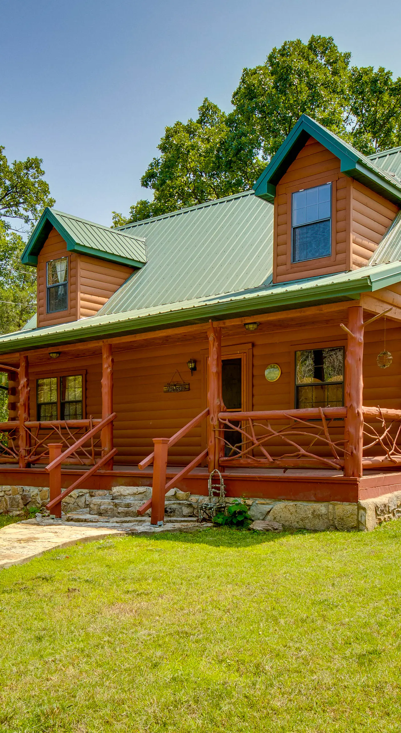 Secluded Oakland Cabin w/ Private Yard!