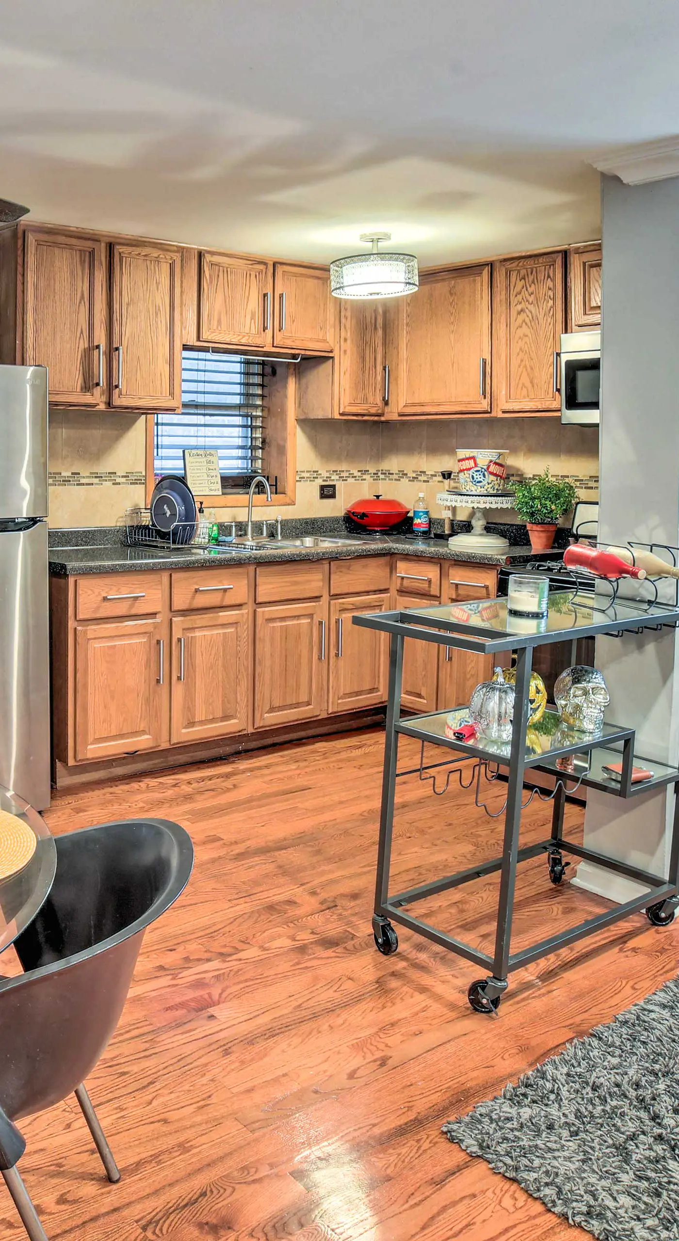 Chicago Gem Near Subway ~ 5 Mi to Downtown