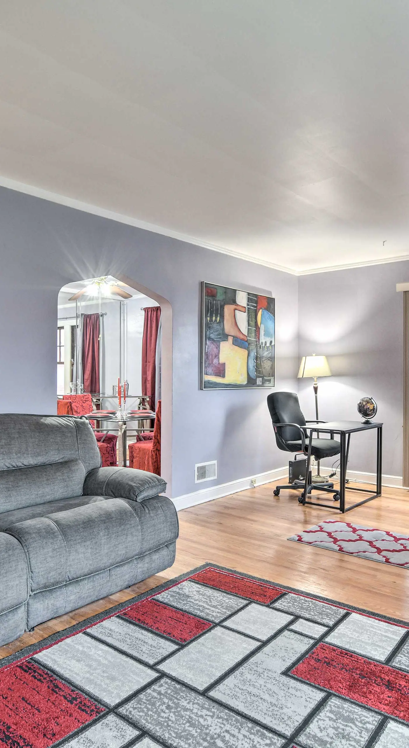 Chicago Home w/ Spacious Yard: 14 Mi to Dtwn