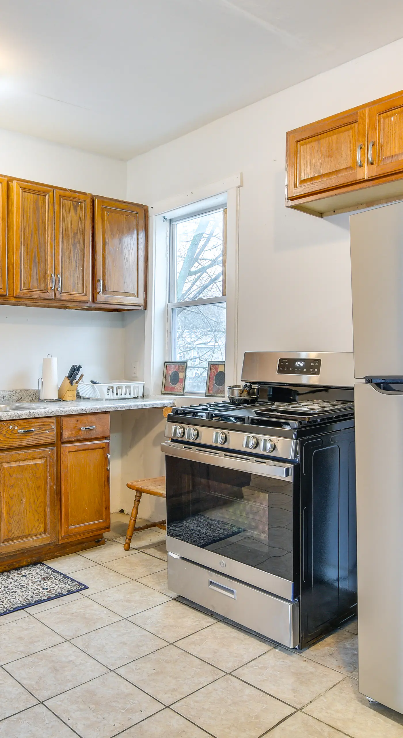 2 Mi to Red Line: Chicago Home Near Sherman Park