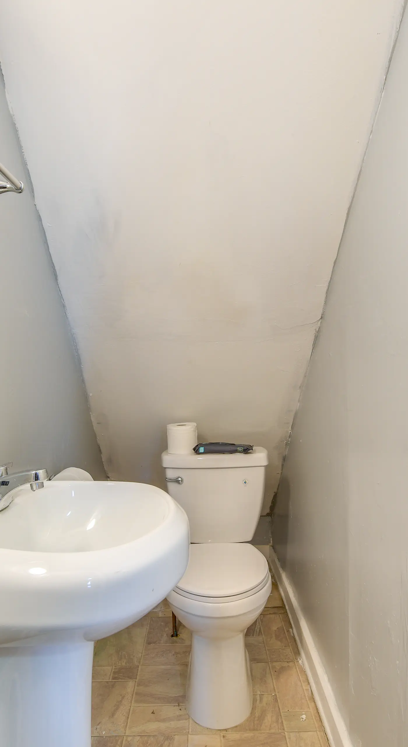 2 Mi to Red Line: Chicago Home Near Sherman Park