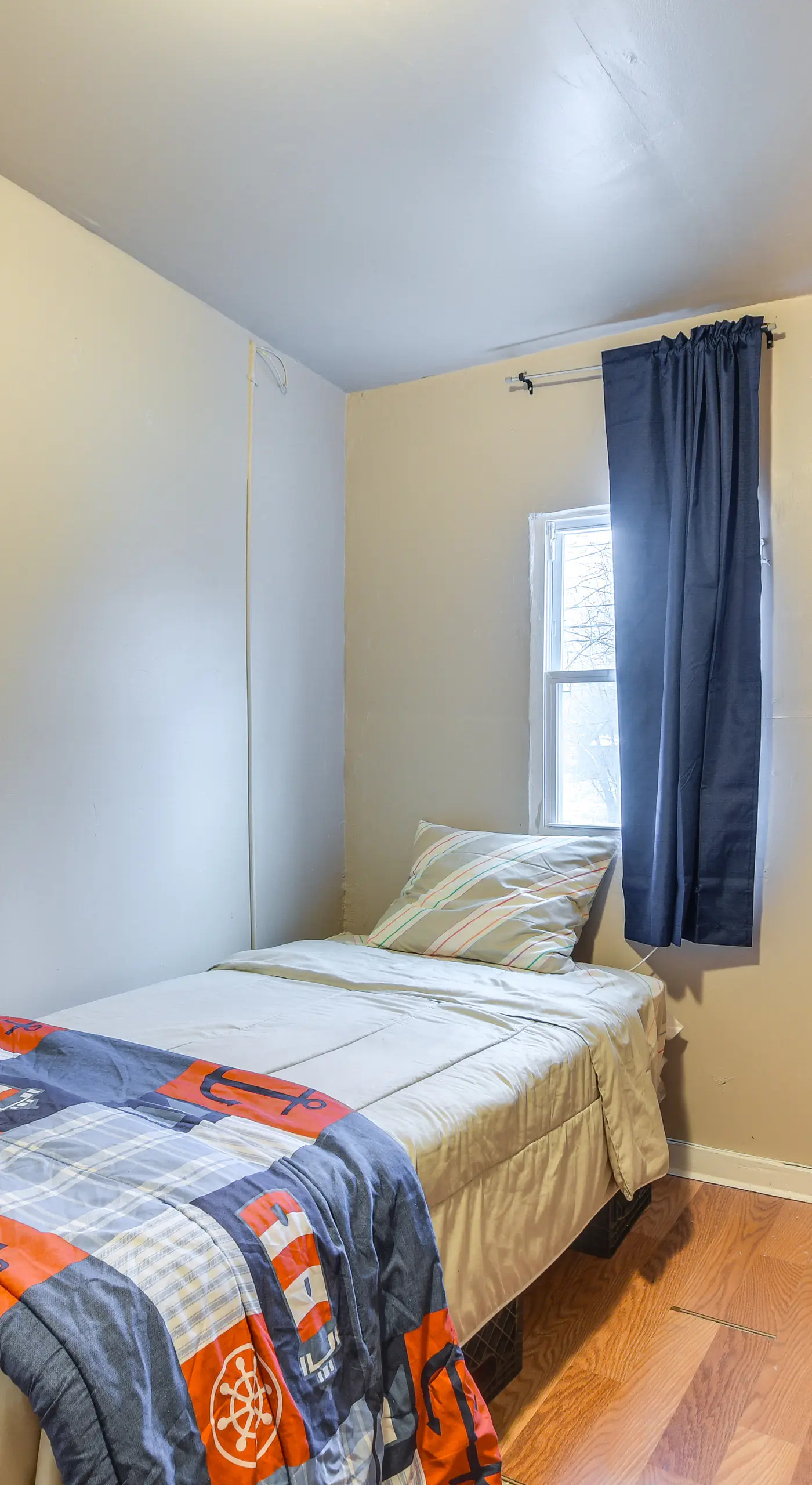 2 Mi to Red Line: Chicago Home Near Sherman Park