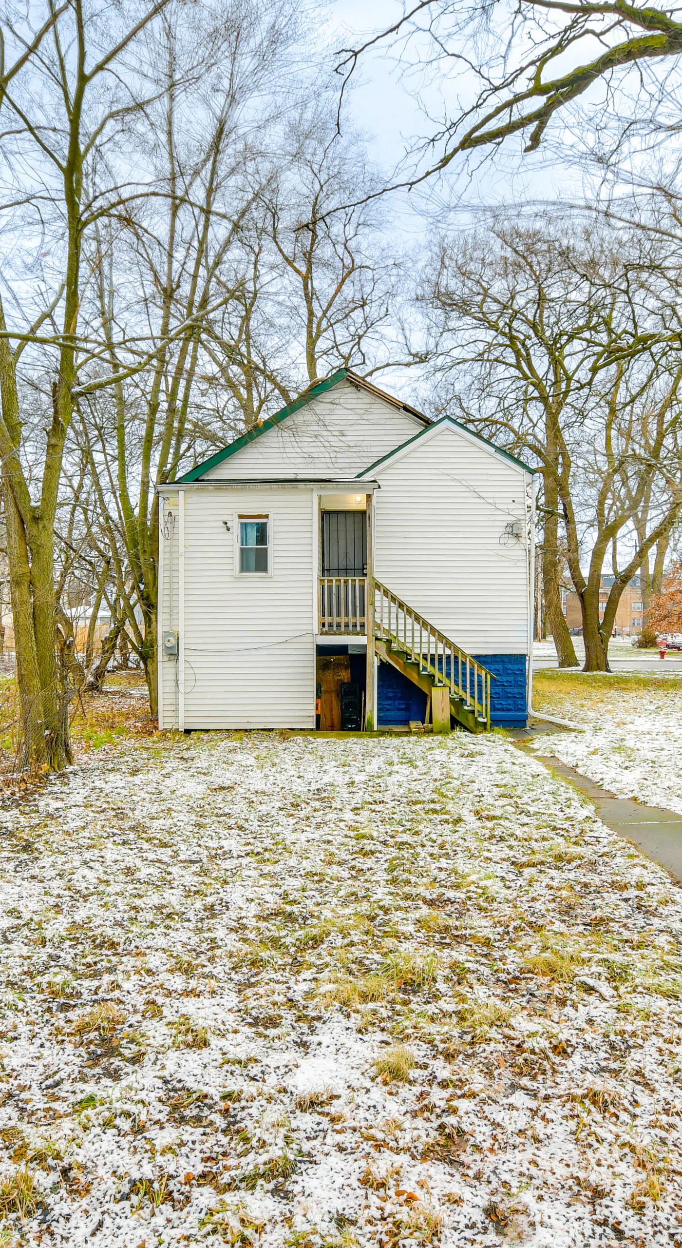 2 Mi to Red Line: Chicago Home Near Sherman Park