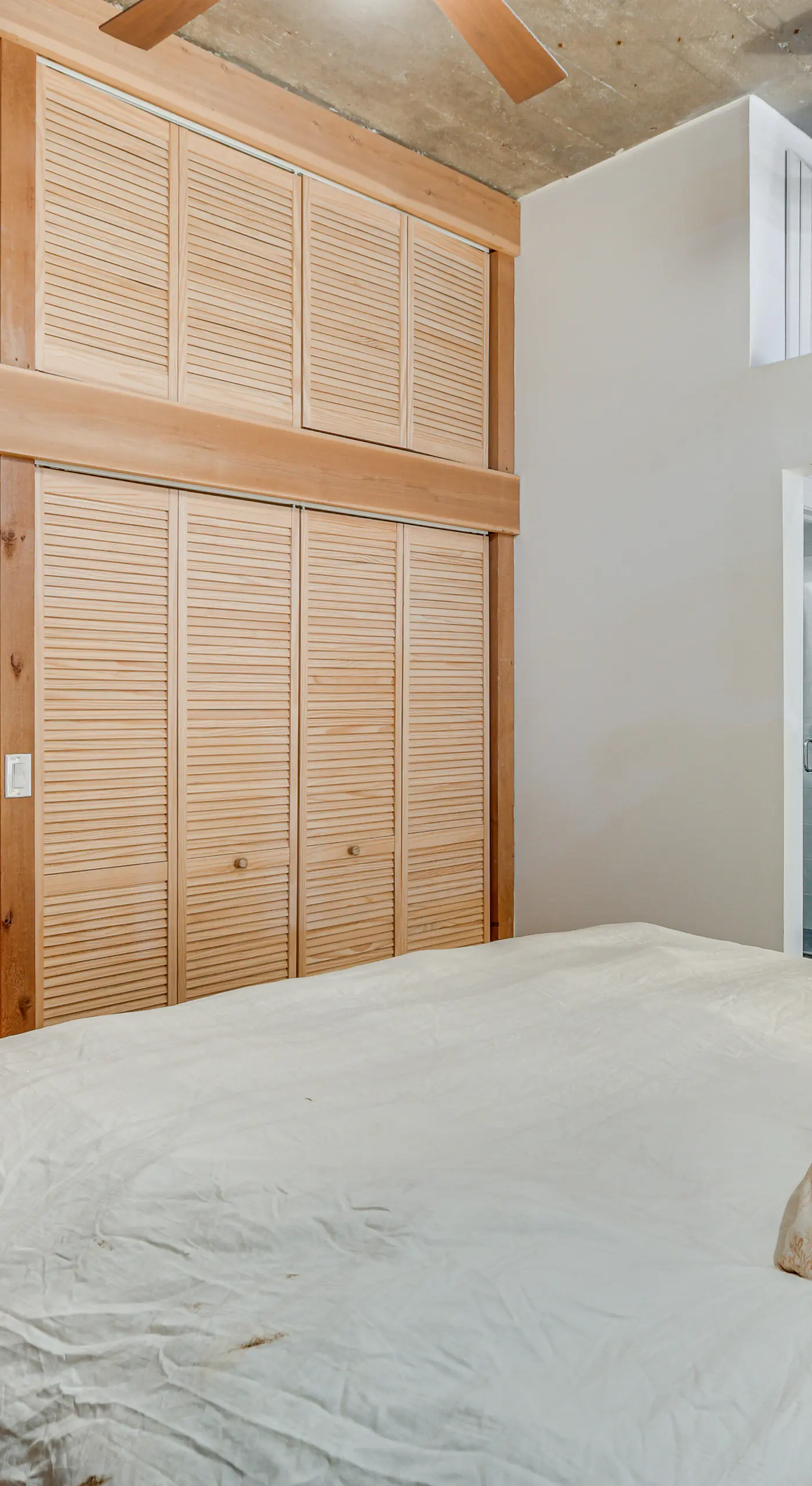 Extended Stay: Walk to UIC Campus & Train!