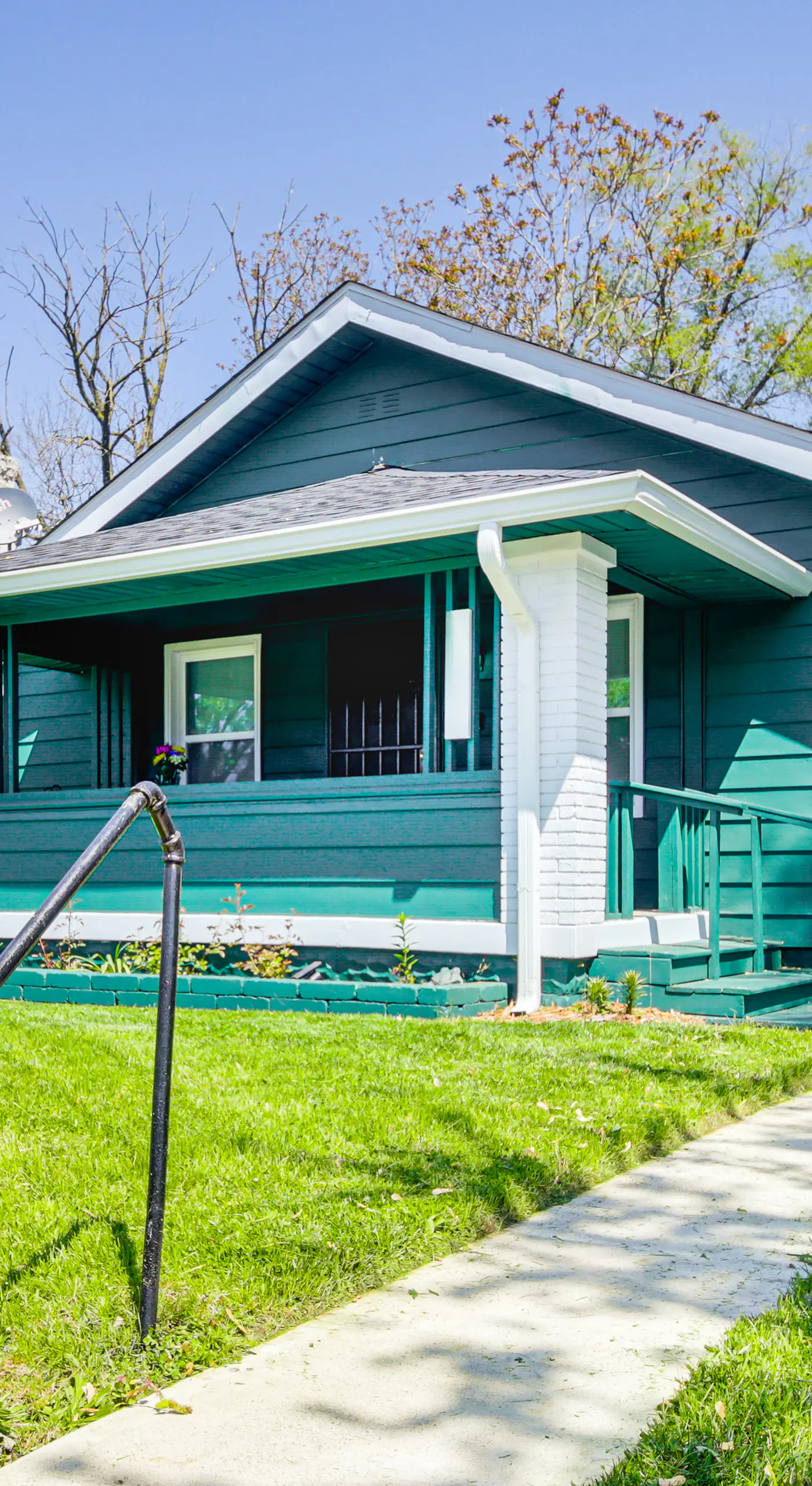 1925 Bungalow-Style Home ~ 2 Mi to Downtown Indy!