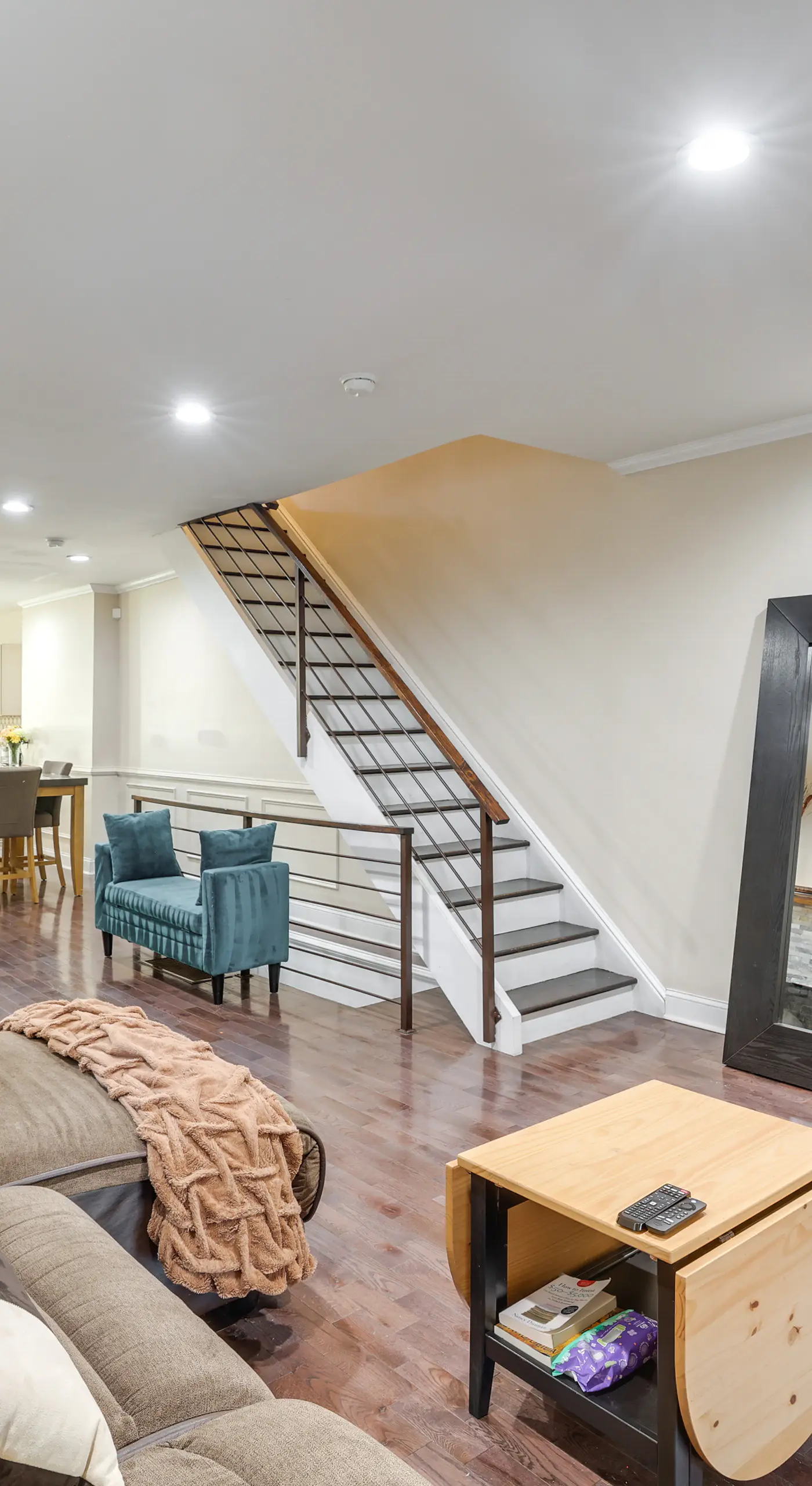 Pet Friendly! 3-Story Home Near Lincoln Financial