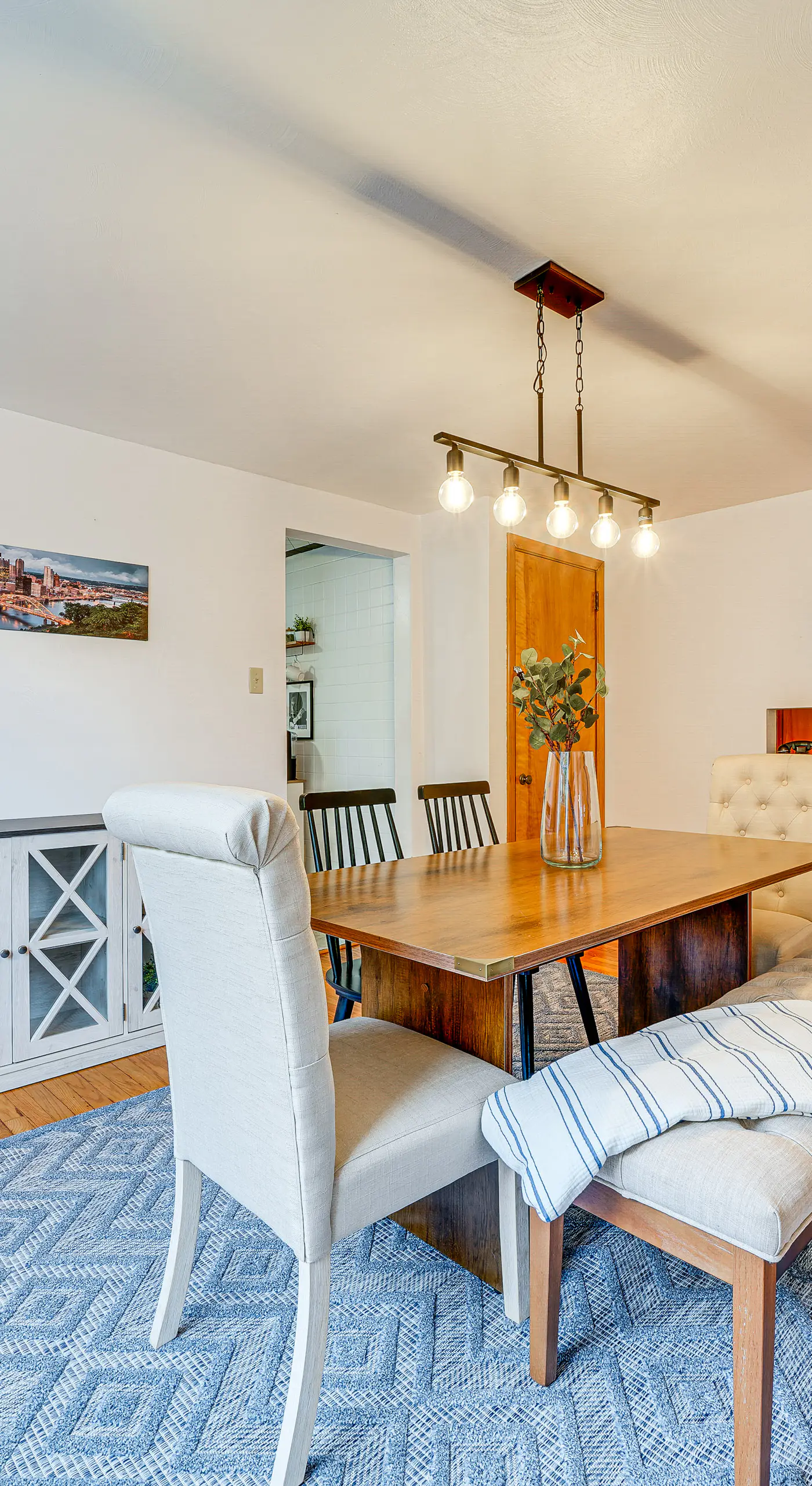 Spacious Pittsburgh Getaway ~ 2 Mi to Downtown!