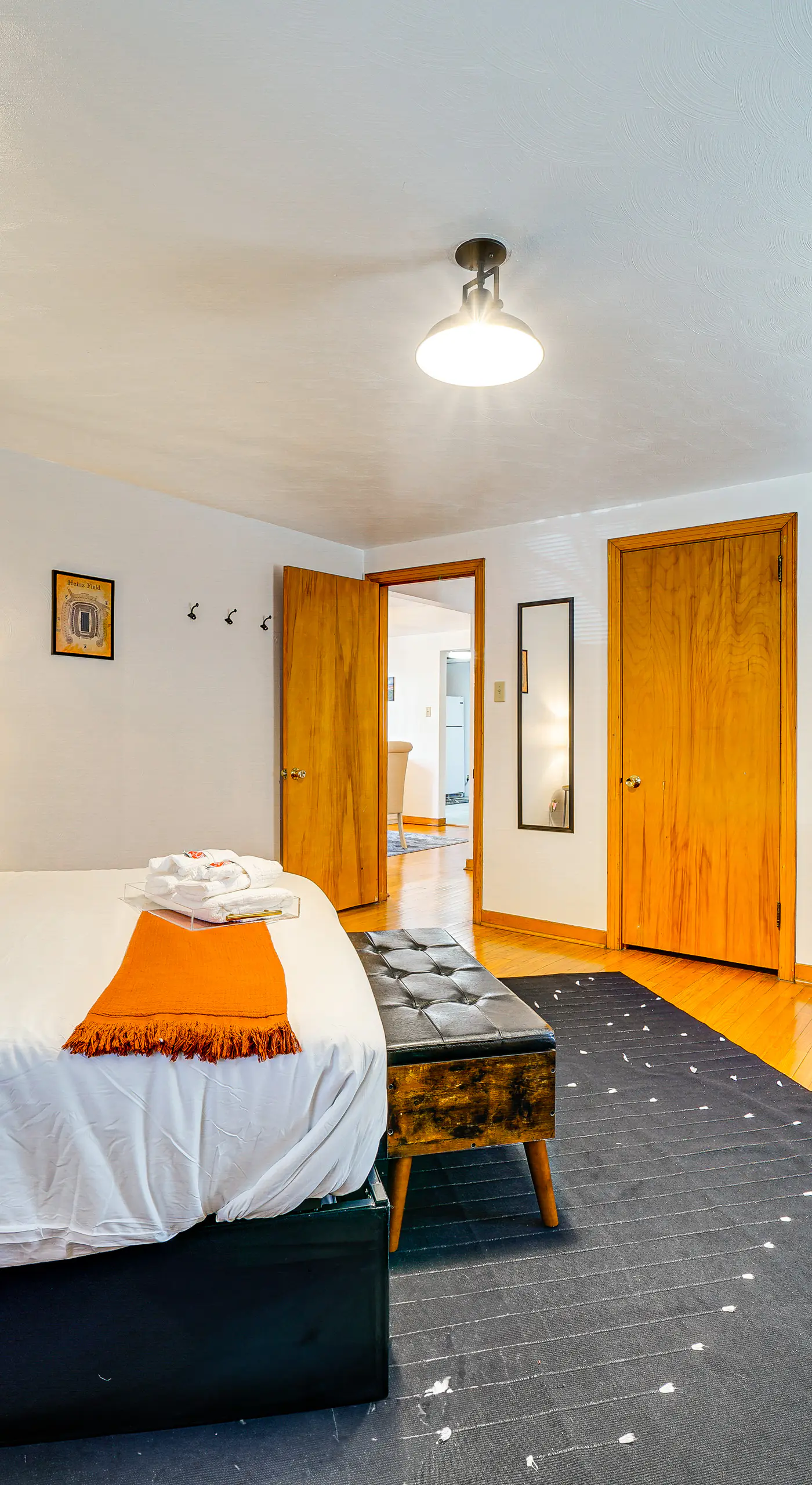 Spacious Pittsburgh Getaway ~ 2 Mi to Downtown!