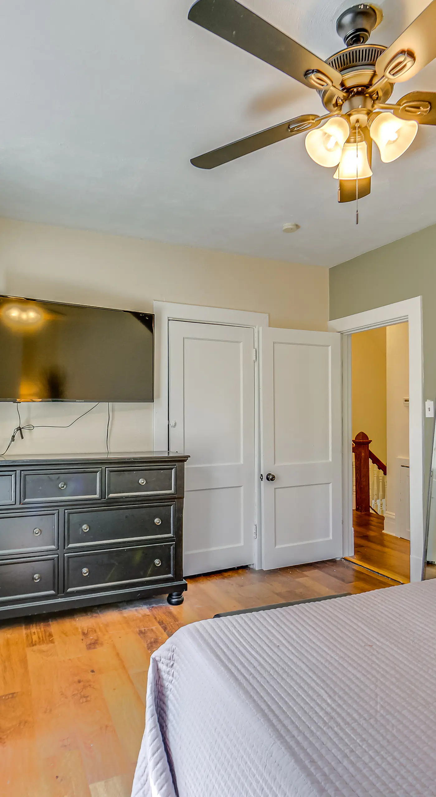Dog-Friendly Pittsburgh Home, 3 Mi to Downtown!