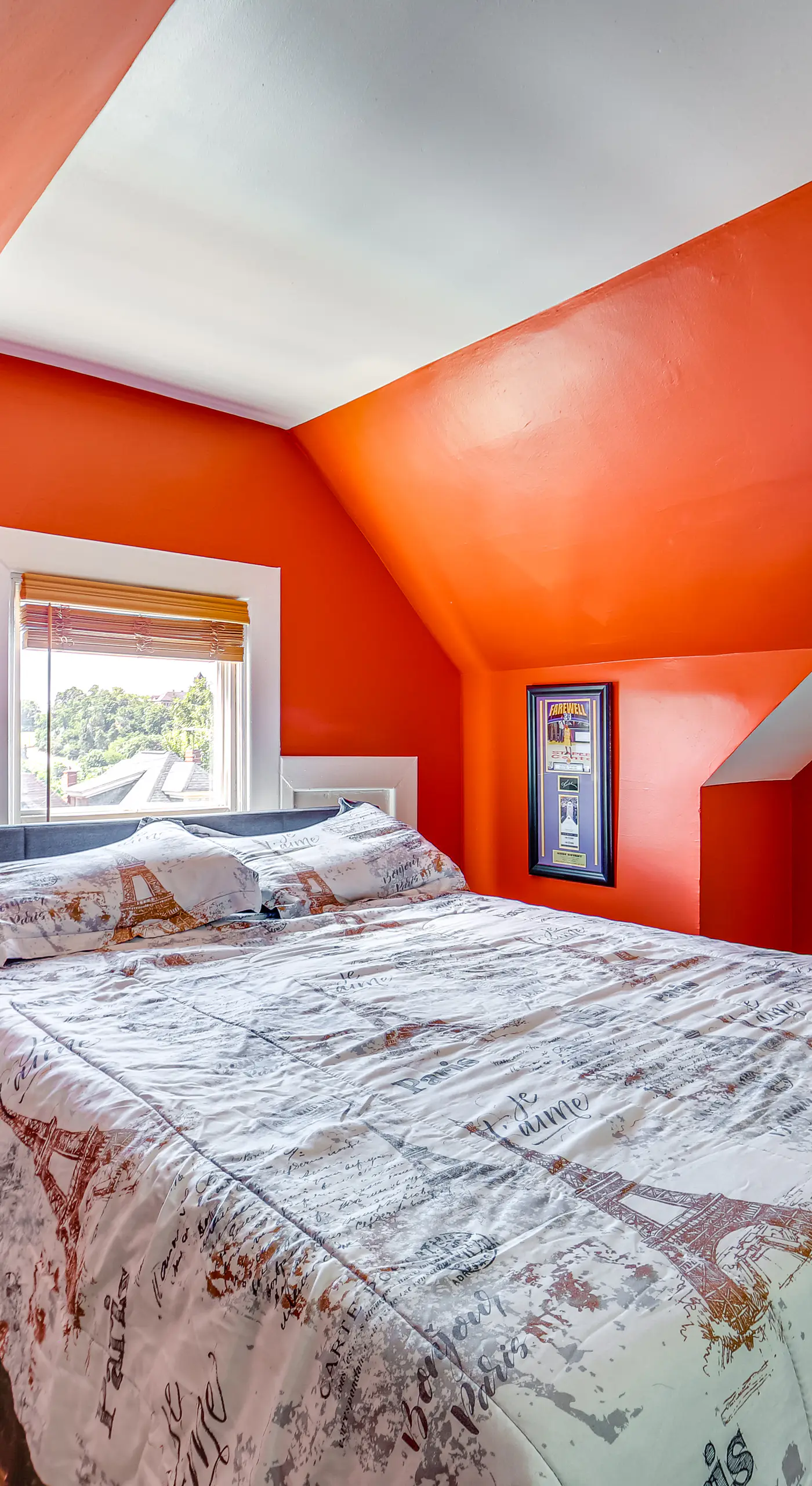Dog-Friendly Pittsburgh Home, 3 Mi to Downtown!