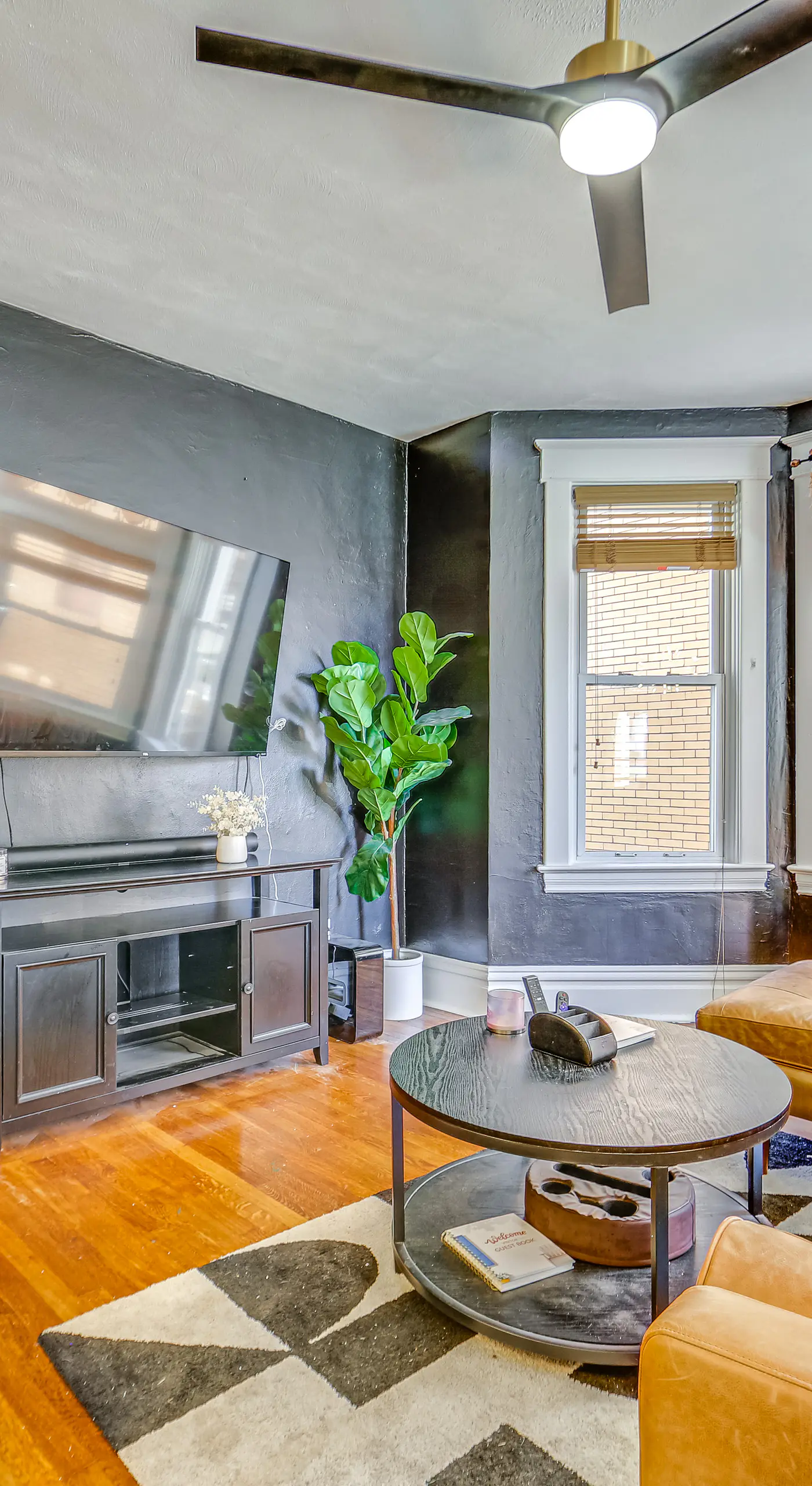 Dog-Friendly Pittsburgh Home, 3 Mi to Downtown!