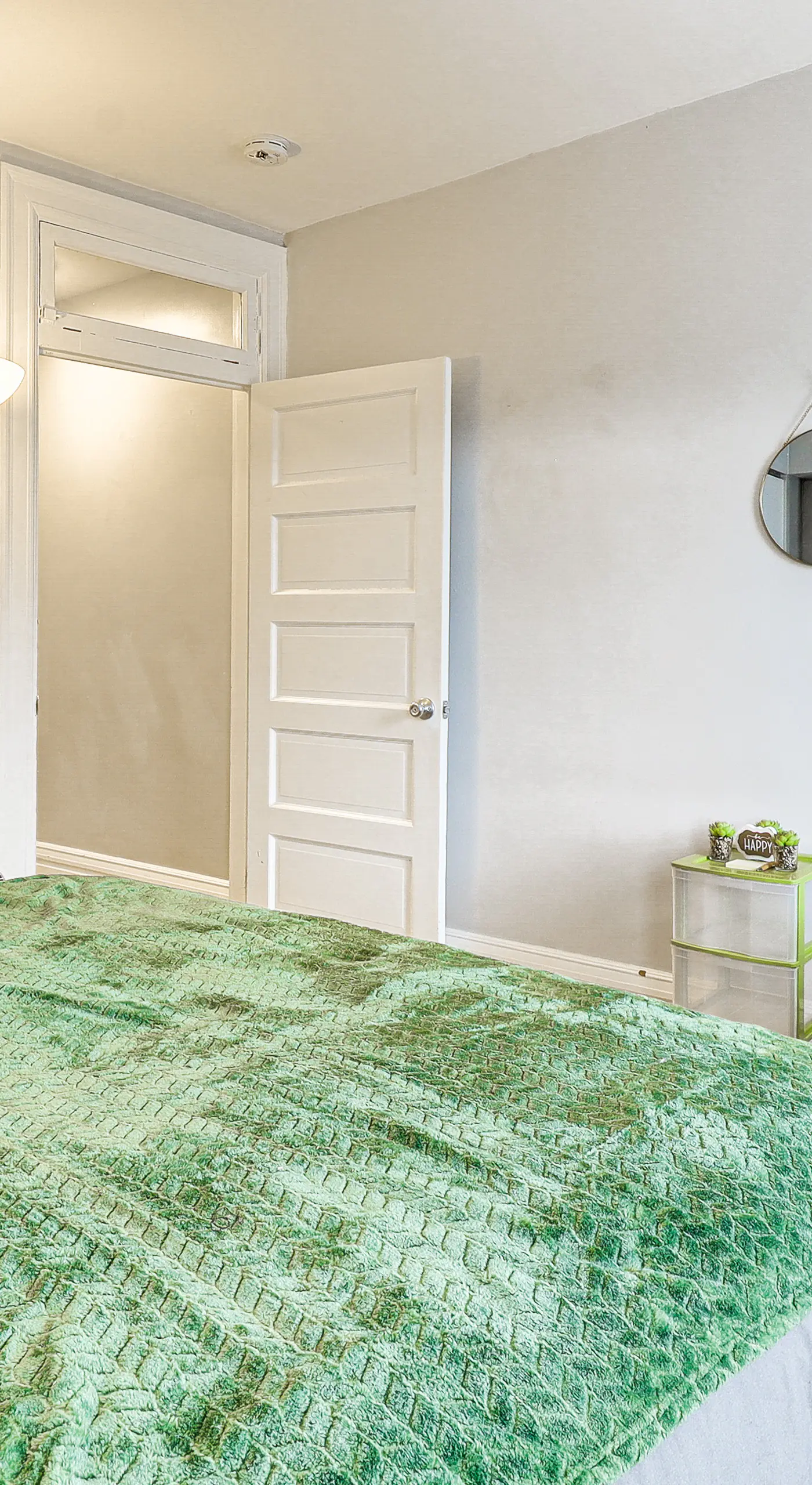 5 Mi to Dtwn Pittsburgh! Pet-Friendly Unit w/ Yard