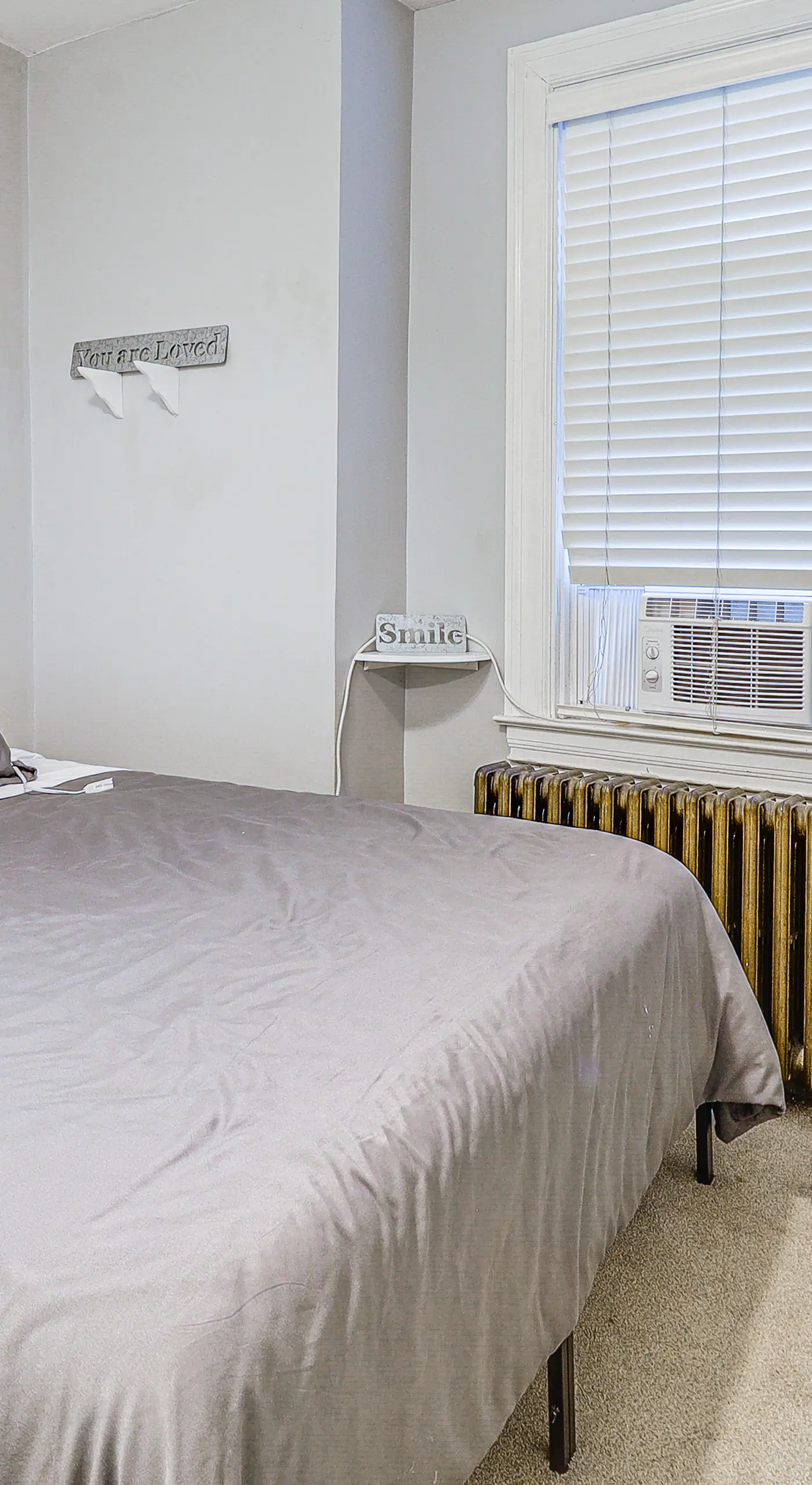 5 Mi to Dtwn Pittsburgh! Pet-Friendly Unit w/ Yard