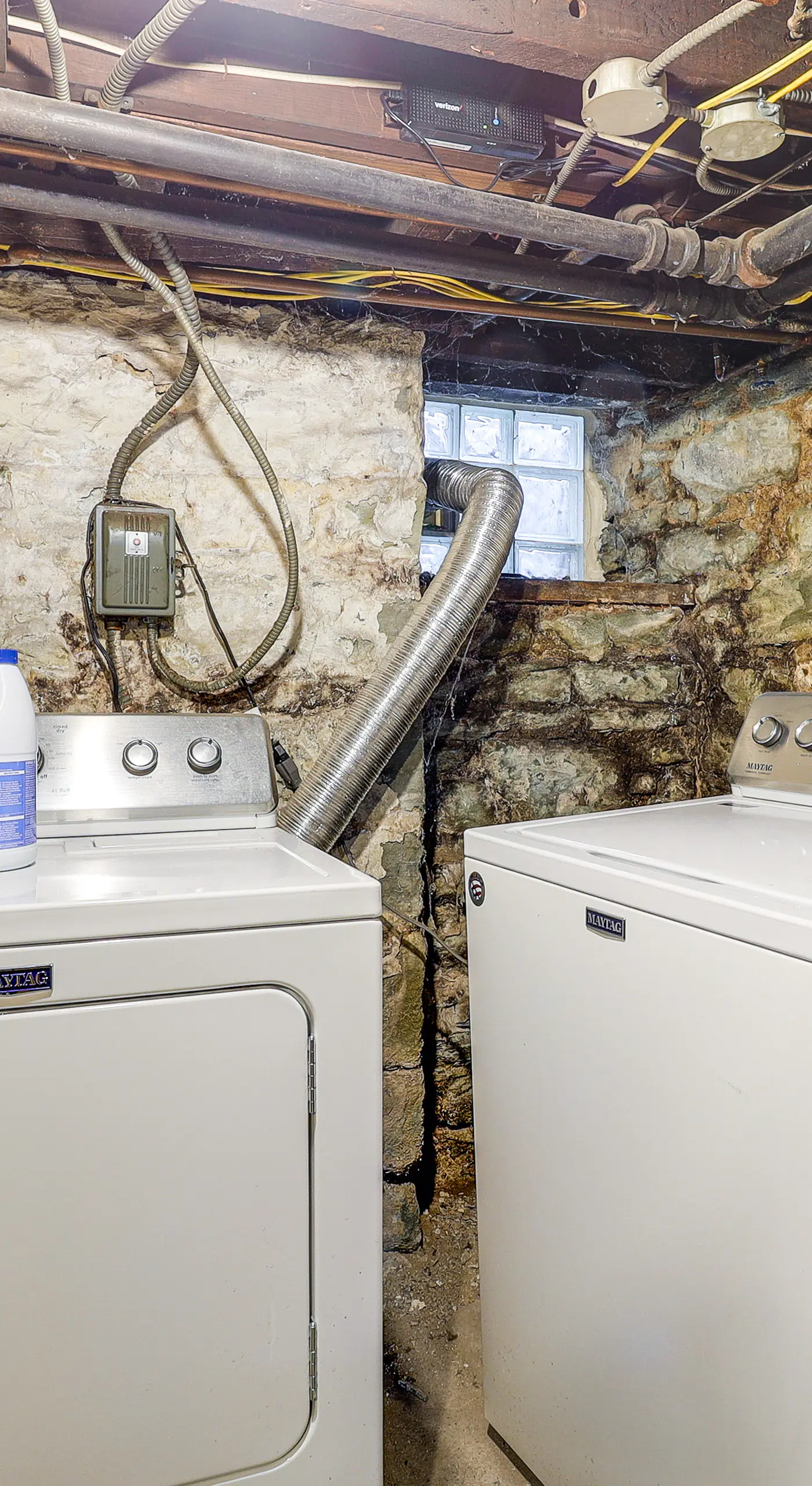 5 Mi to Dtwn Pittsburgh! Pet-Friendly Unit w/ Yard