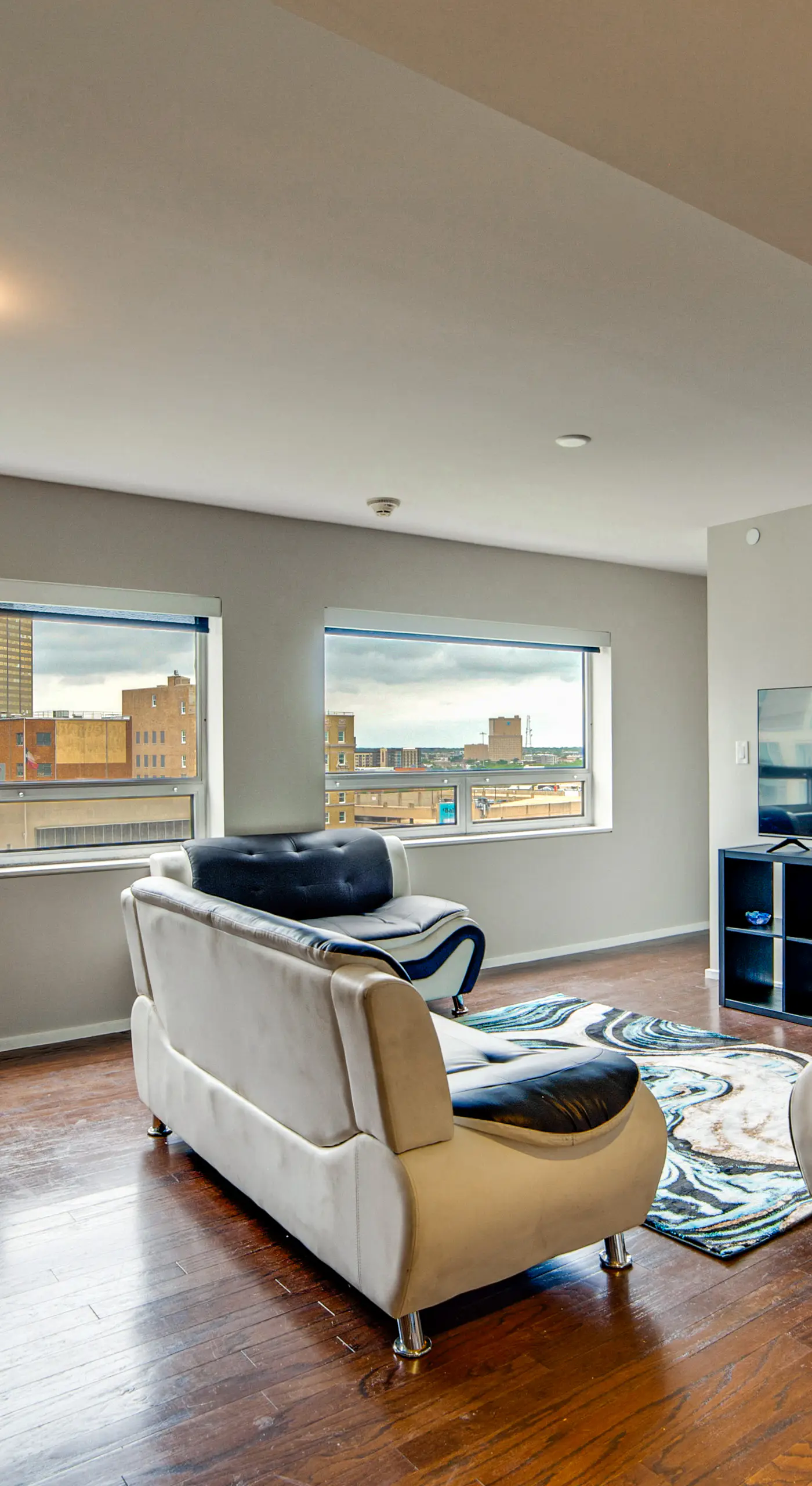 Walkable Dallas Unit Near Deep Ellum, Pets Welcome