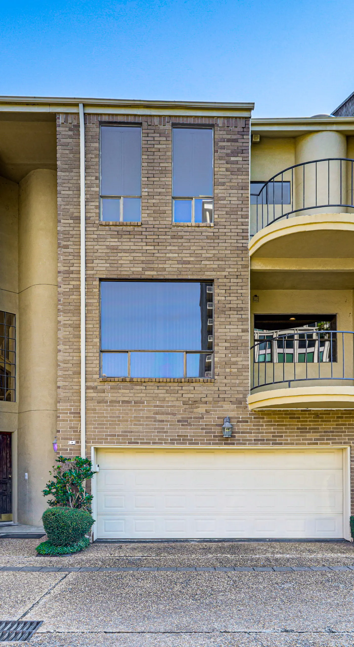 < 2 Mi to Galleria: Spacious Houston Home!