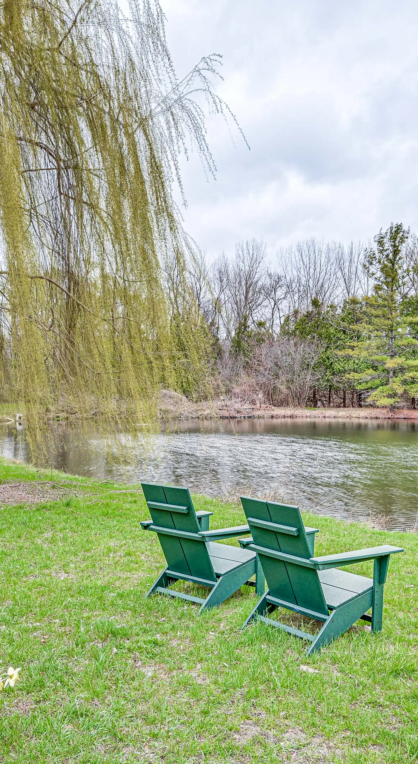 8 Mi to Lake Michigan: Creative Retreat w/ Deck!