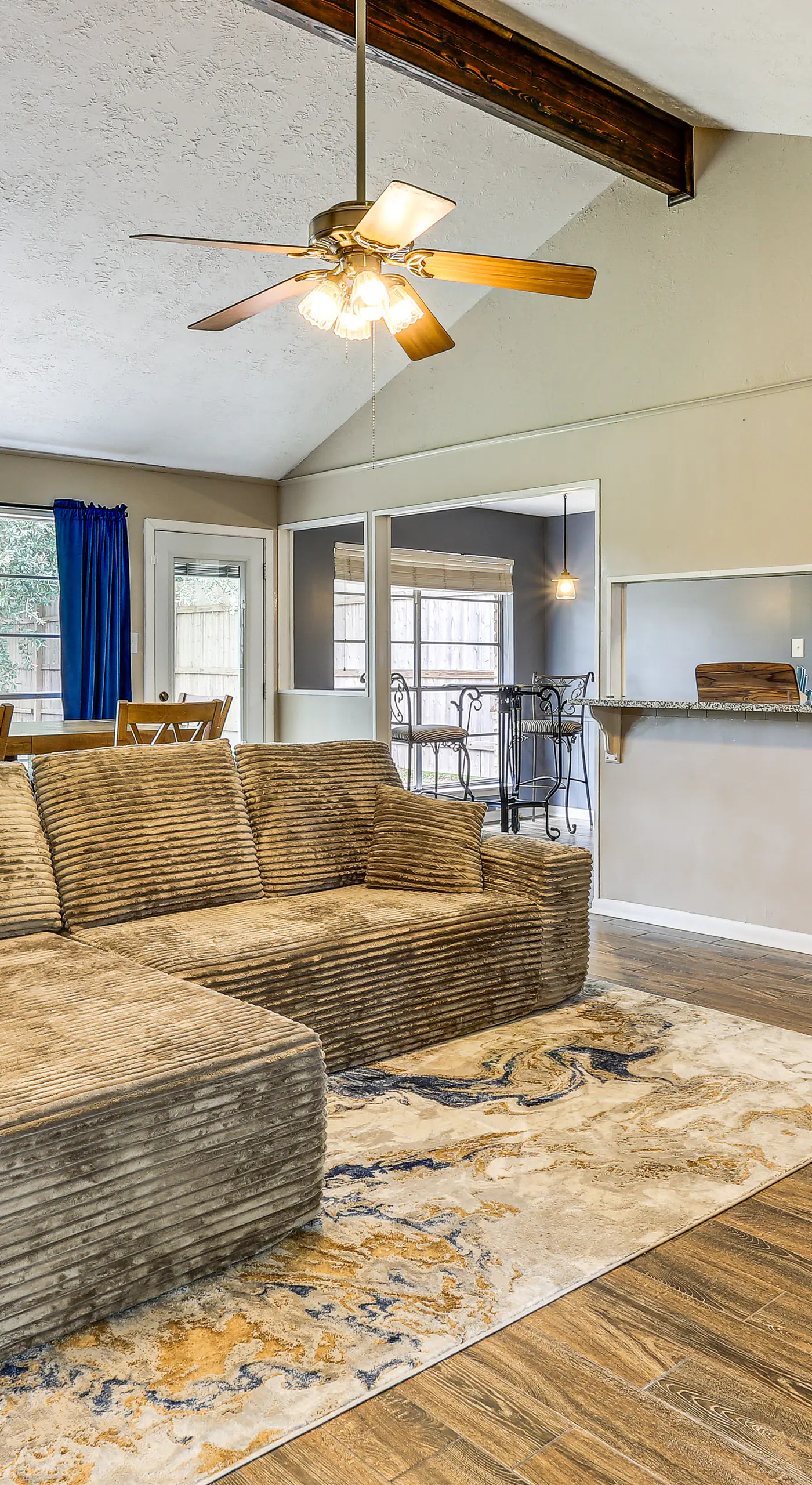 Fish, Golf, Explore: Home 3 Mi to Prien Lake Park!