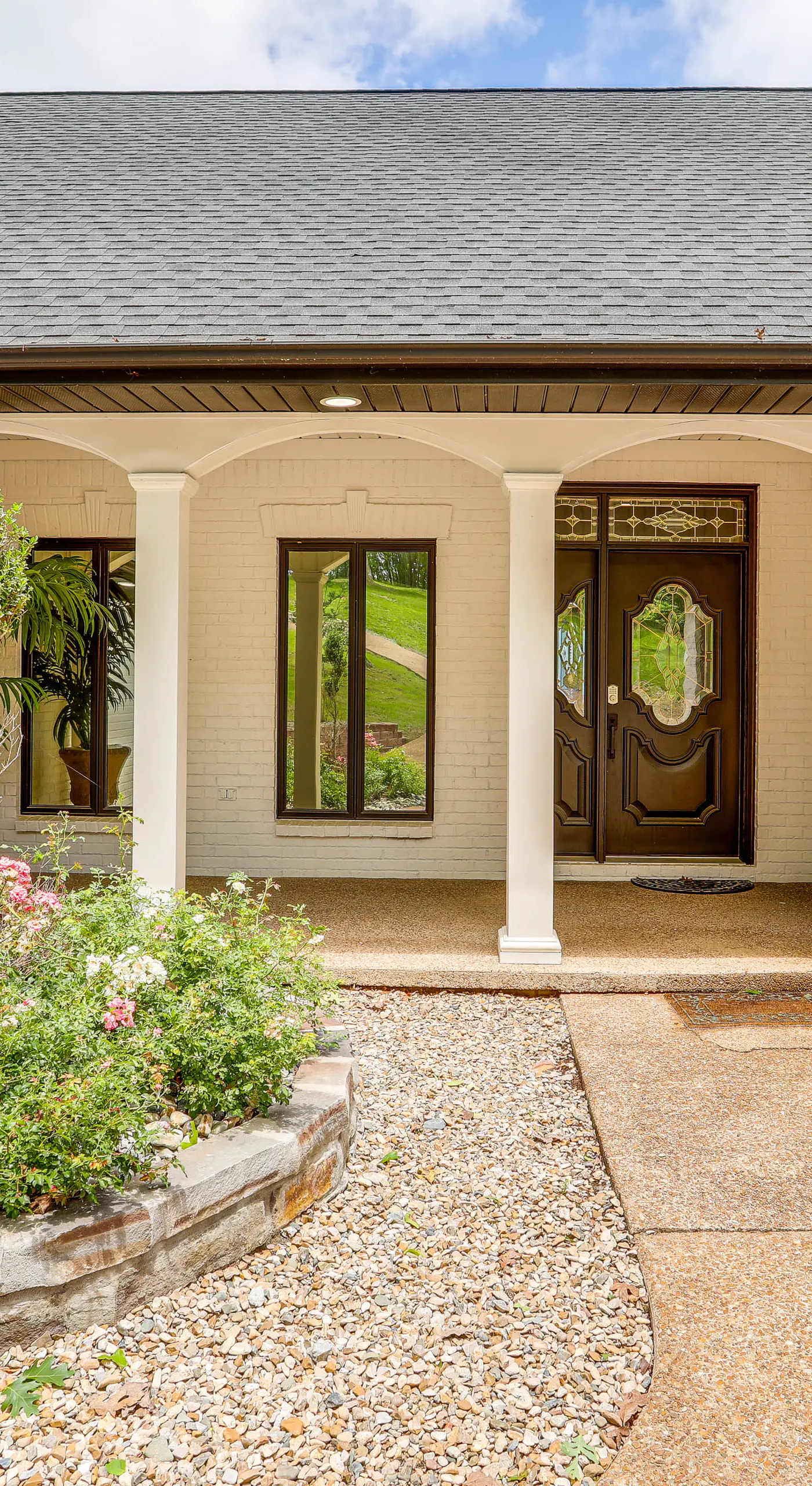 Luxe Home w/ Panoramic Greers Ferry Lake Views