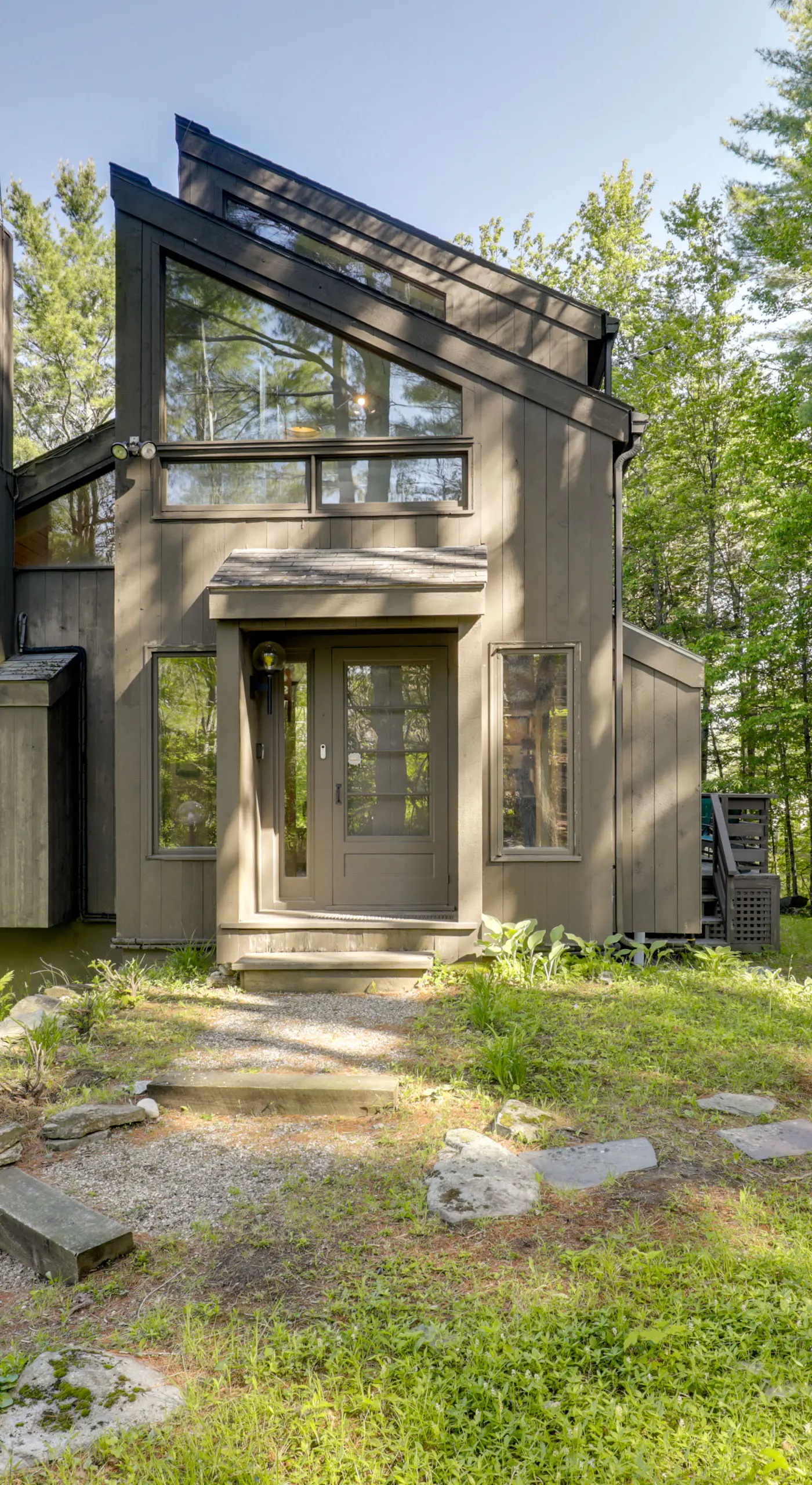 Resort-Style Community! Quechee Chalet w/ Deck