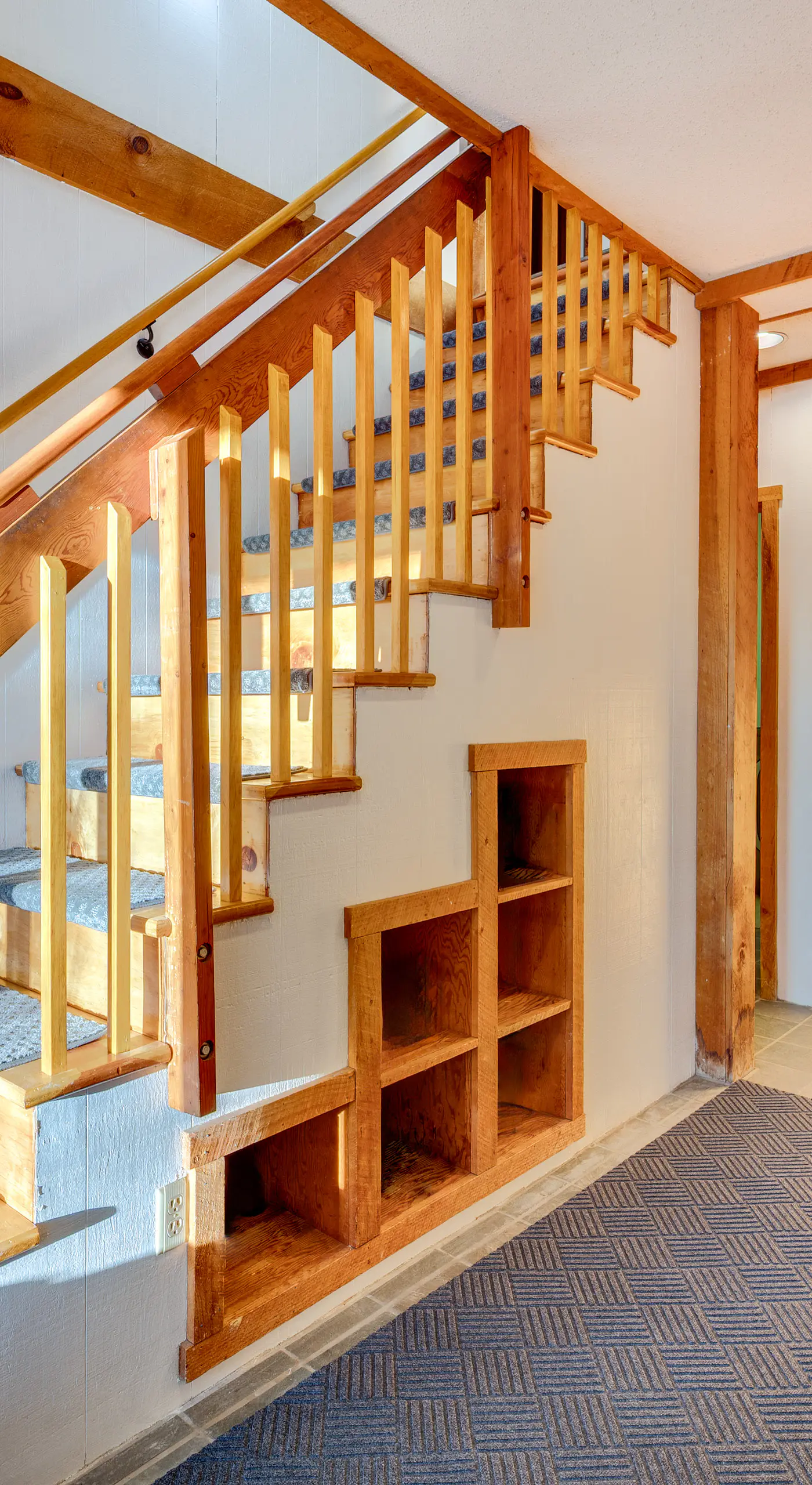 Resort-Style Community! Quechee Chalet w/ Deck