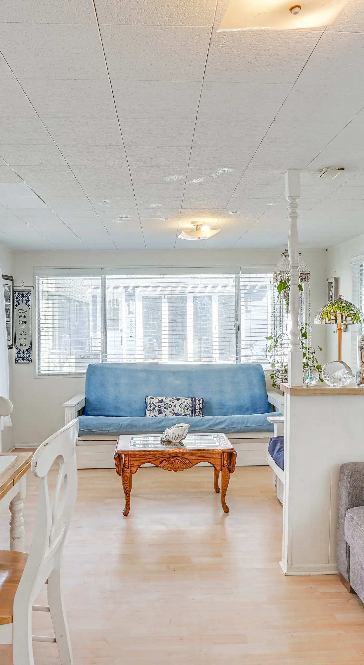 Quaint Avalon Cottage < Half-Mi to Beaches!