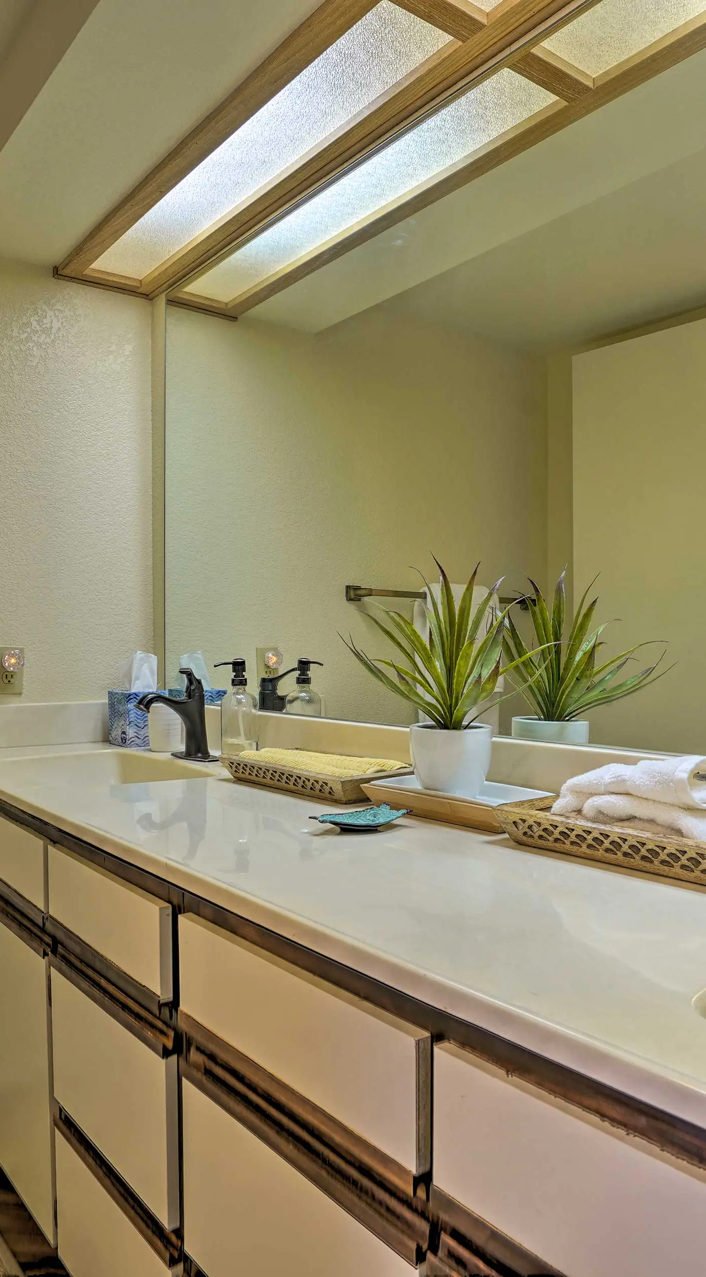 Borrego Springs Retreat w/ Grill & Patio!