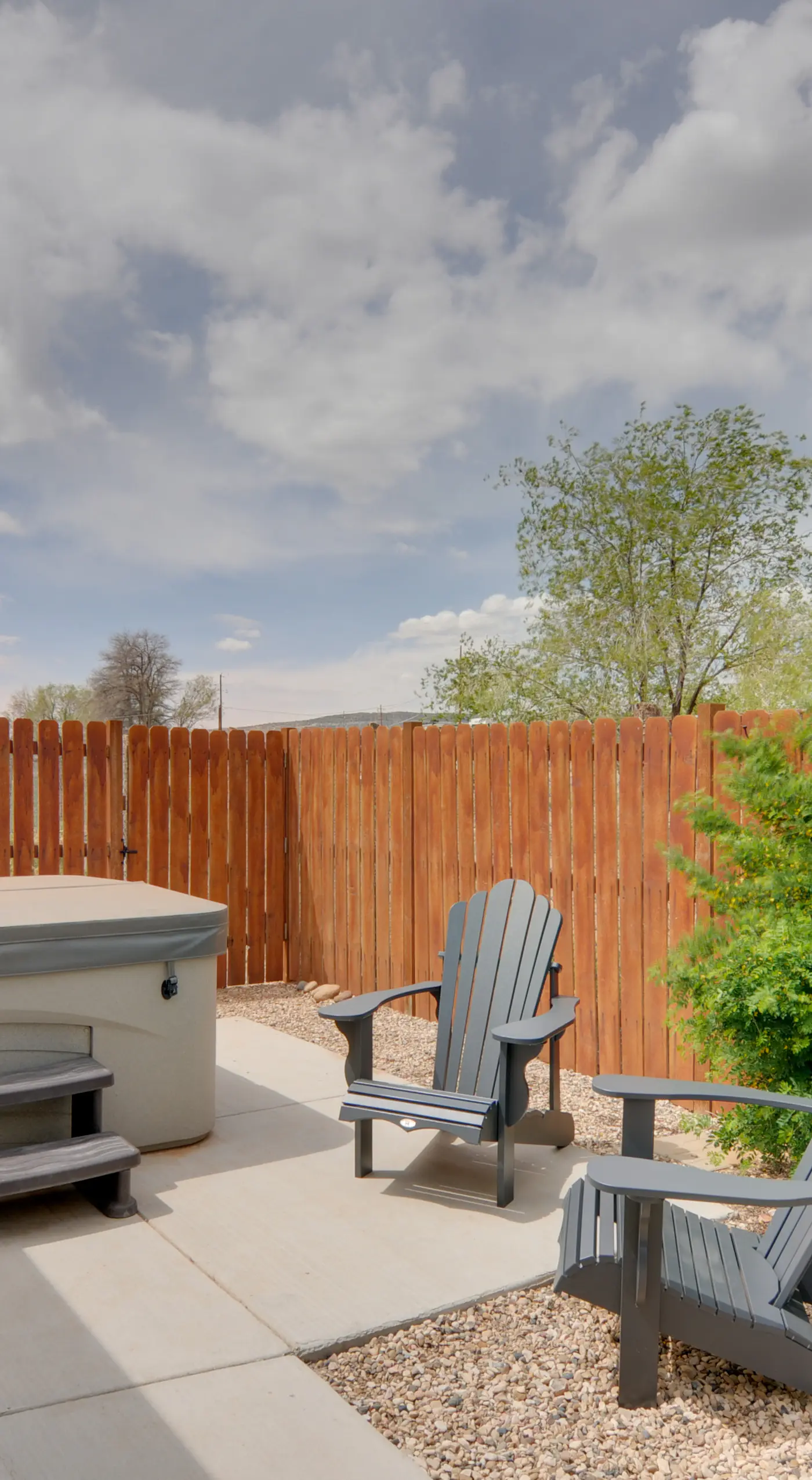 Utah Retreat - Hot Tub, Deck & Near National Parks