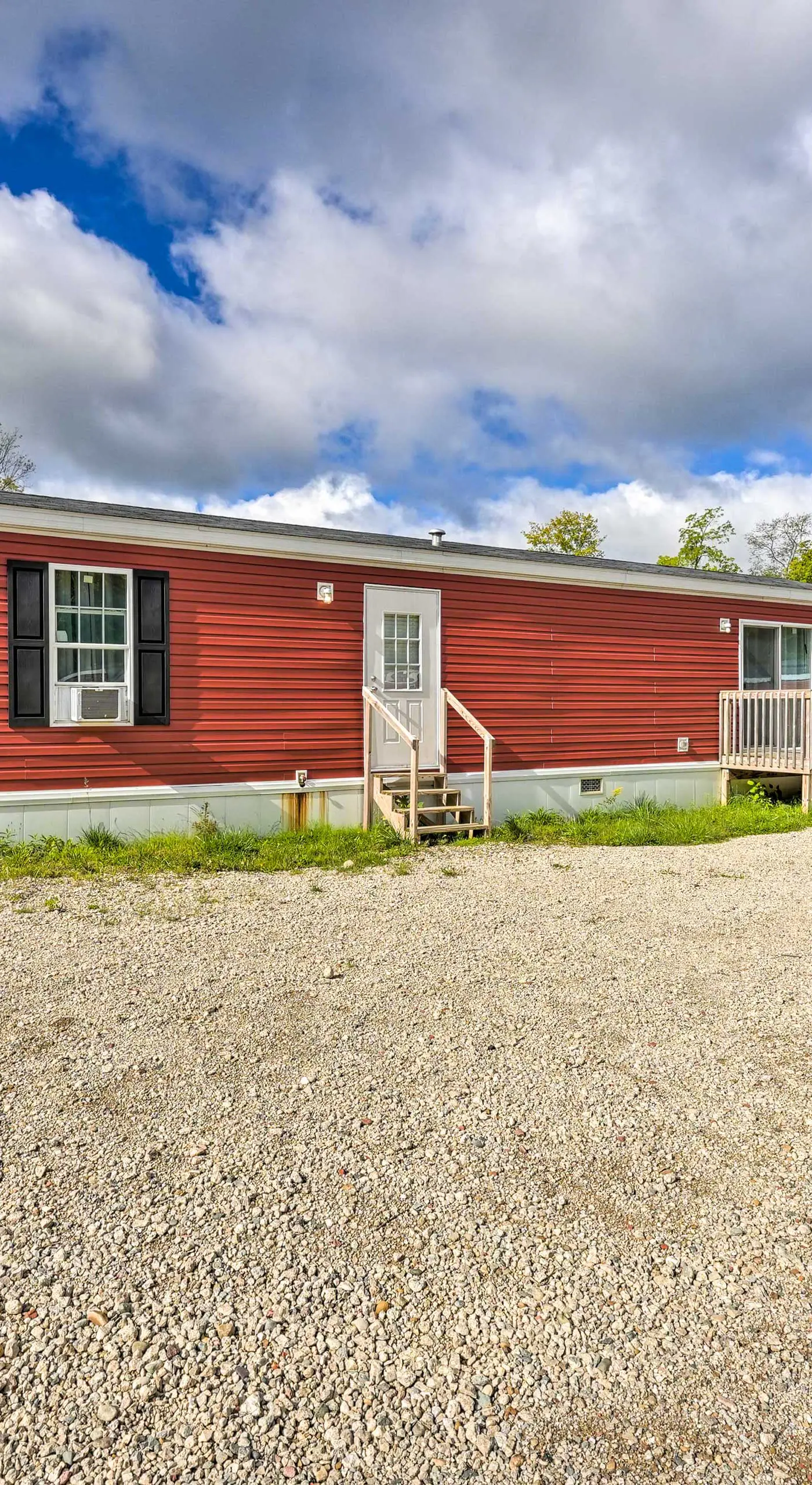Cassopolis Cabin w/ Lake & Fishing Access!