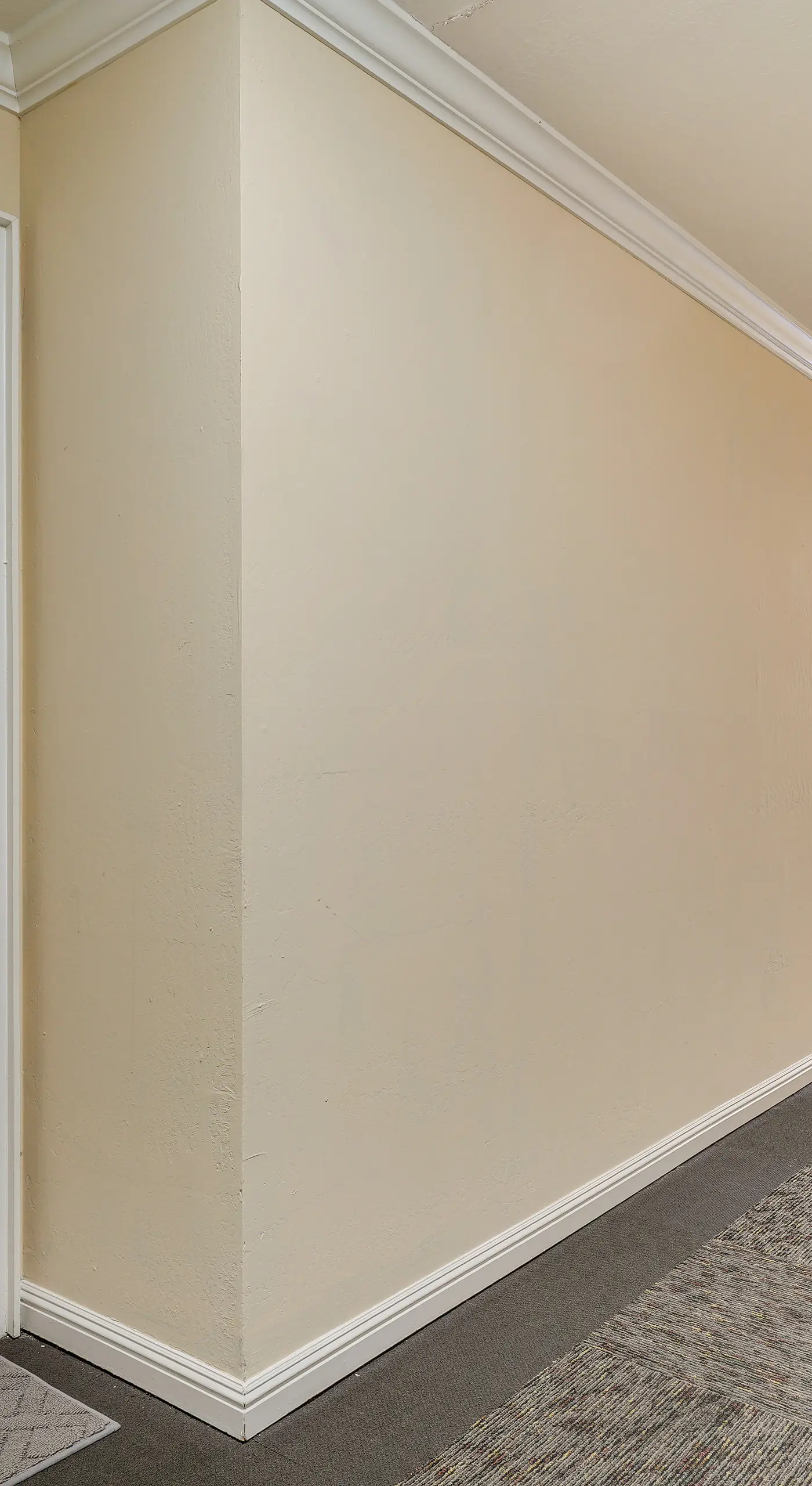 1 Block to Dtwn Pleasanton: Condo w/ Pool Access