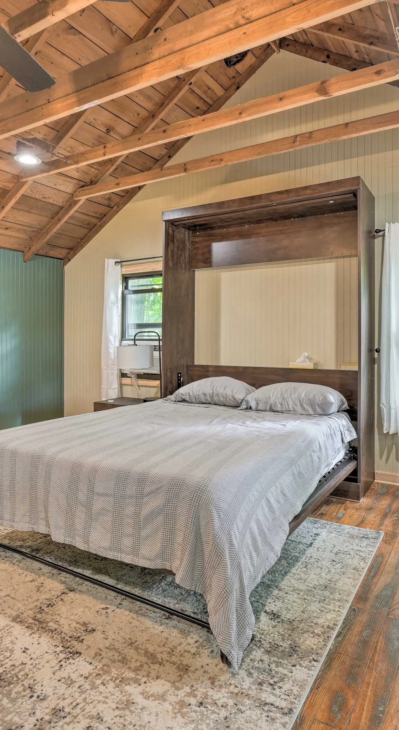 Cassopolis 'The Cabin' Retreat: Lake Access!