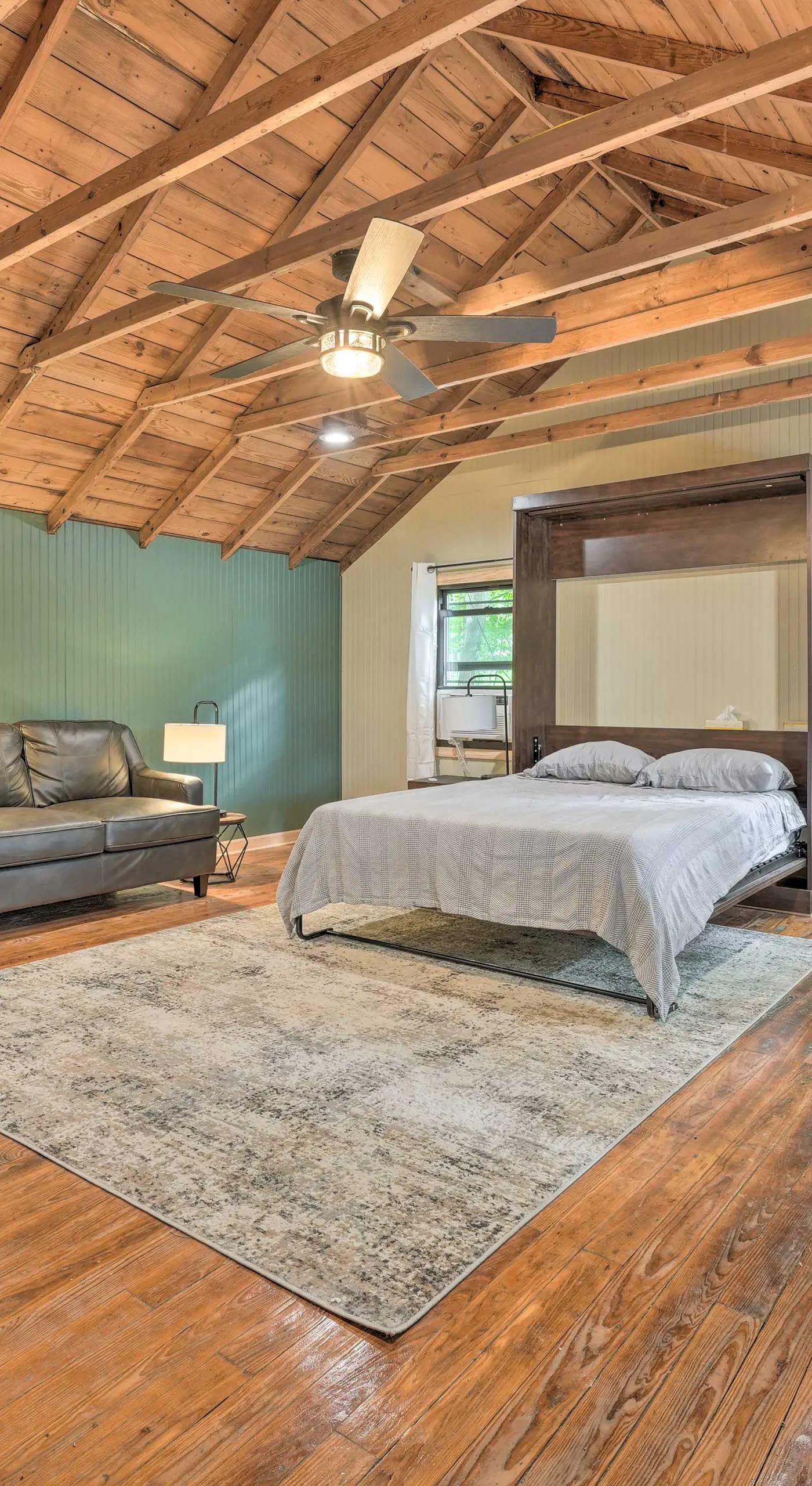 Cassopolis 'The Cabin' Retreat: Lake Access!