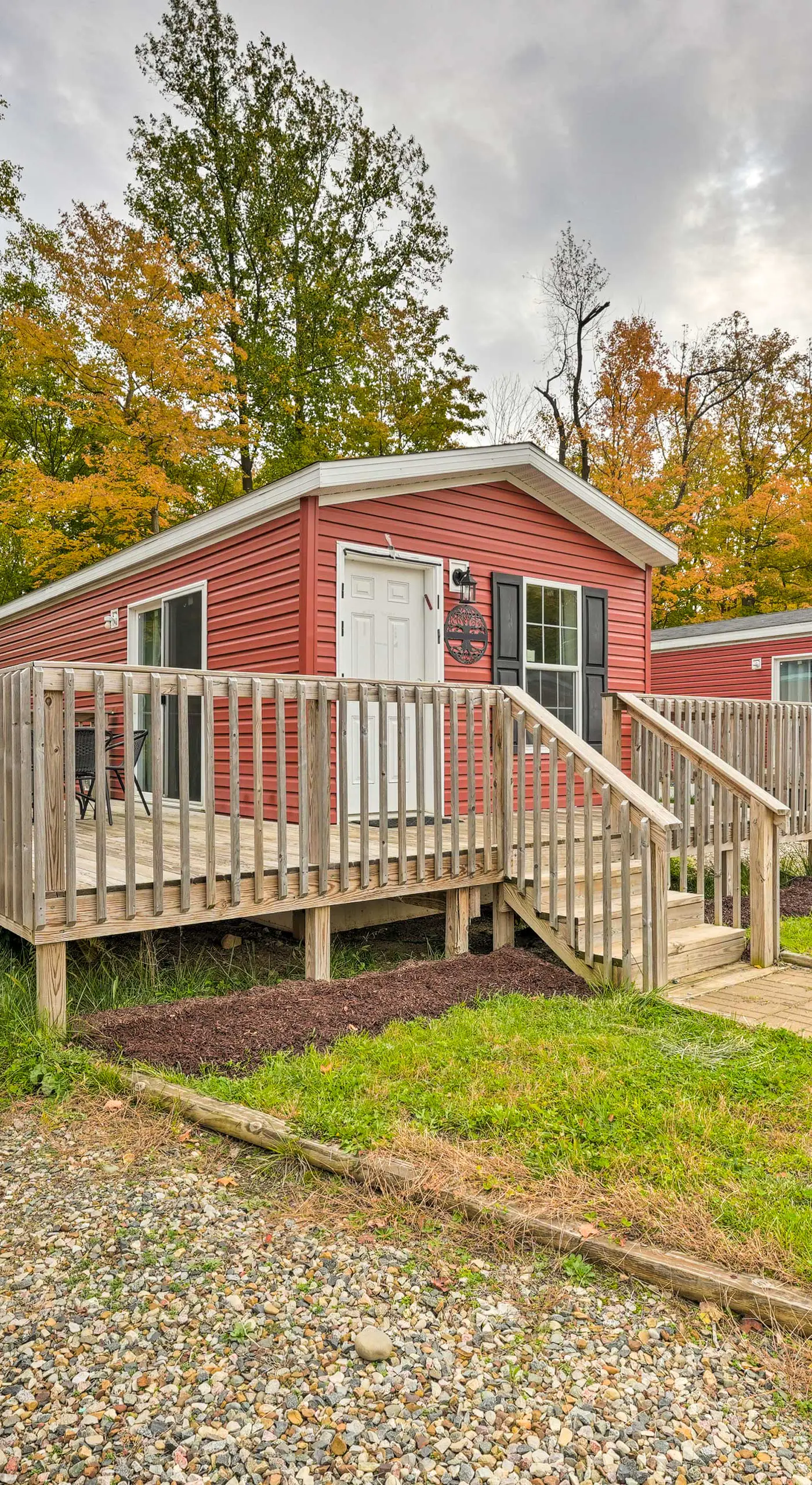 Pet-Friendly Cassopolis Escape w/ Lake Access