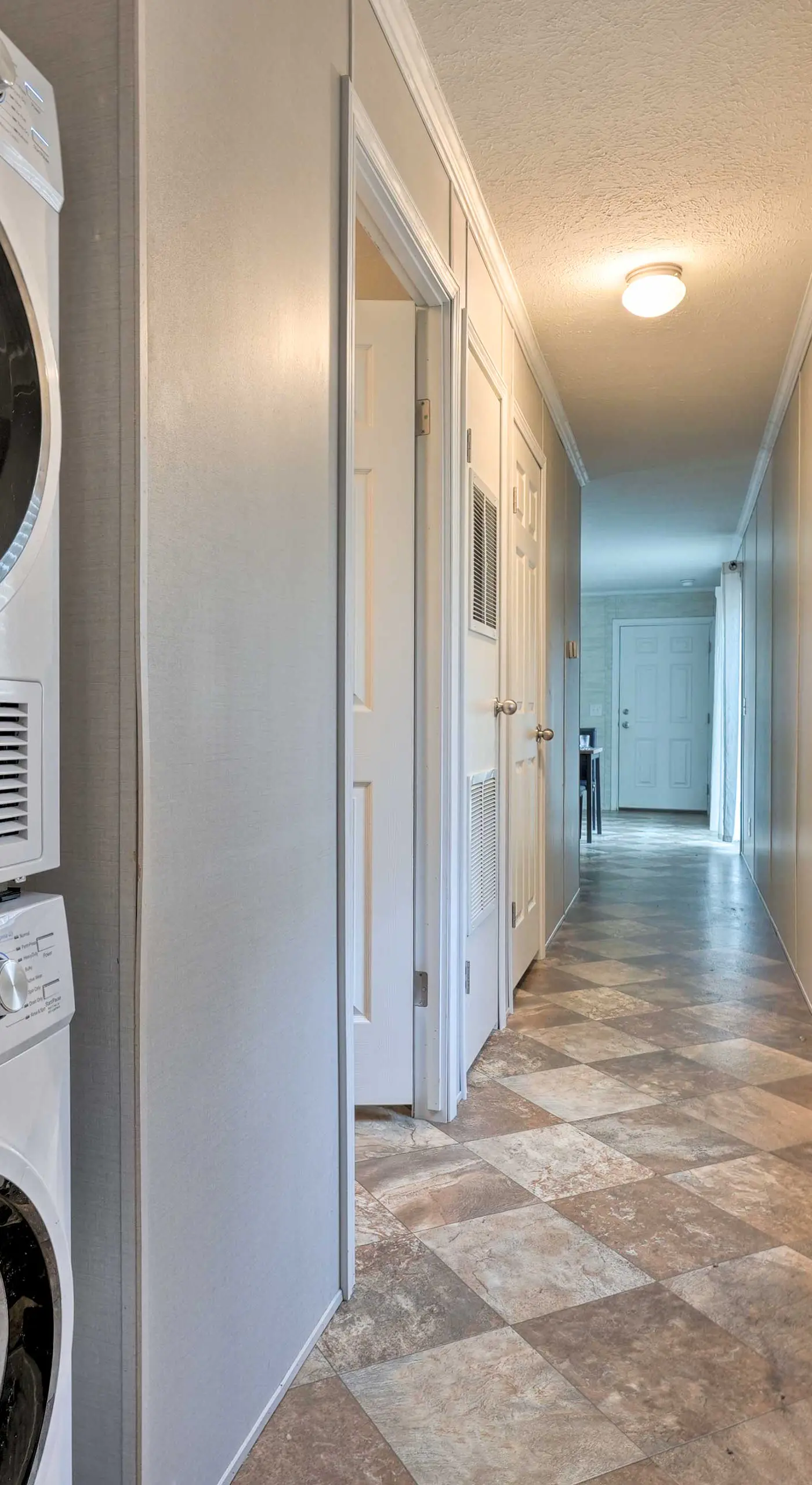 Pet-Friendly Cassopolis Escape w/ Lake Access