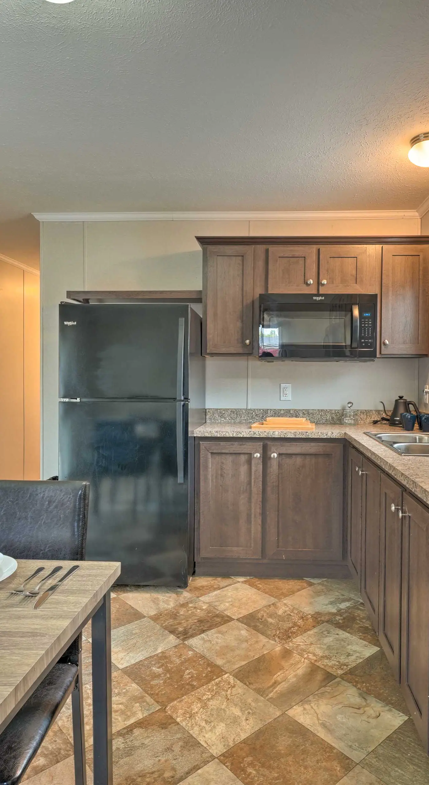 Pet-Friendly Cassopolis Escape w/ Lake Access