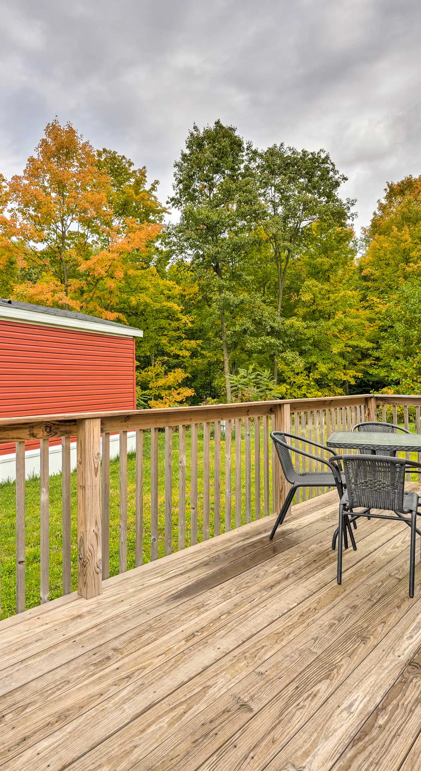 Cassopolis Cabin, Private Deck & Lake Access!