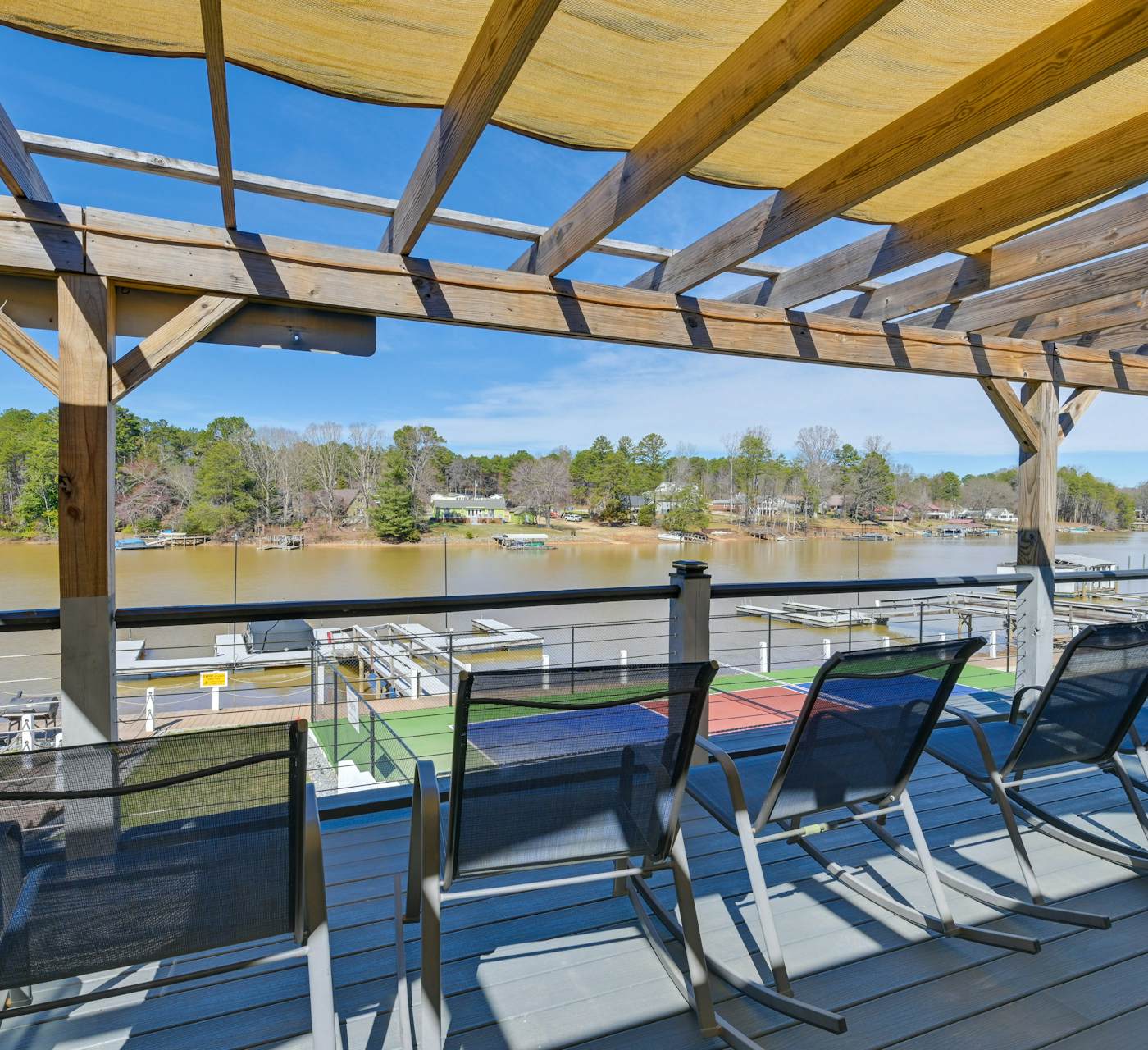 Boat & Fish: Waterfront Gem in Sherrills Ford!