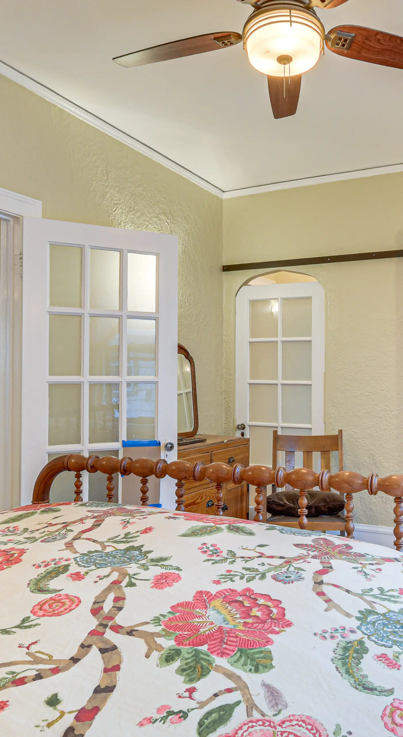 Historic 1930s Retreat! Walk to Wicker Park