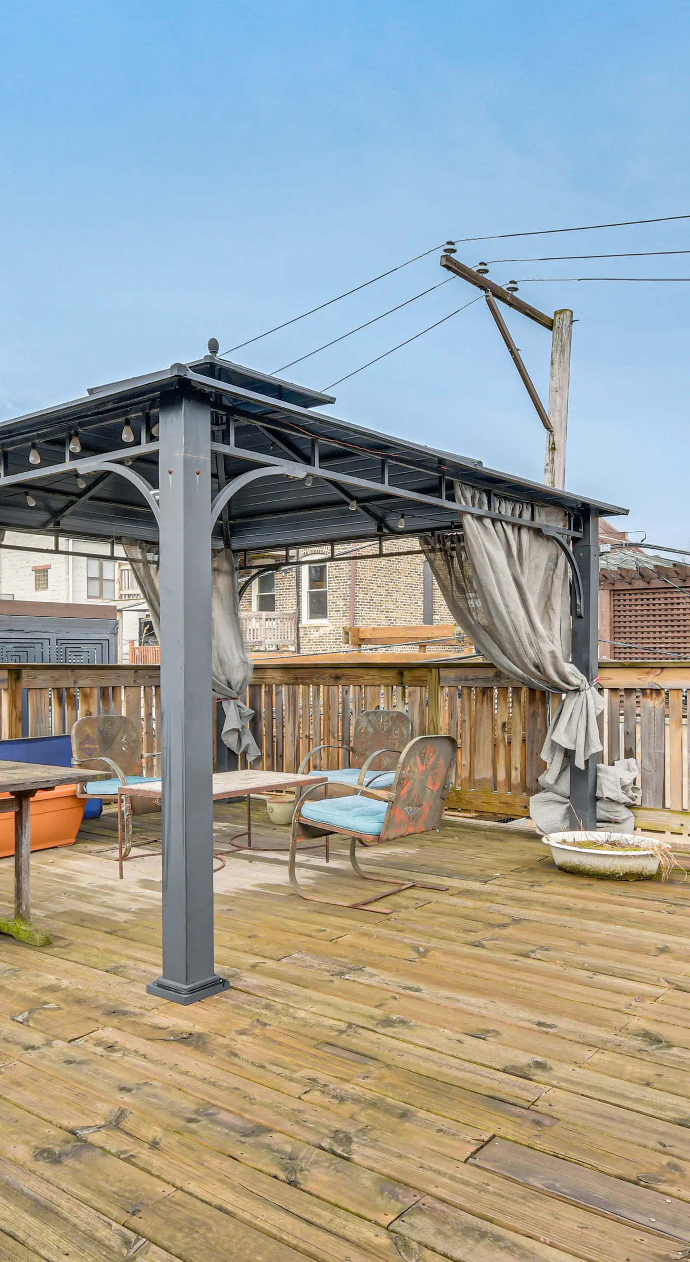 Historic 1930s Retreat! Walk to Wicker Park