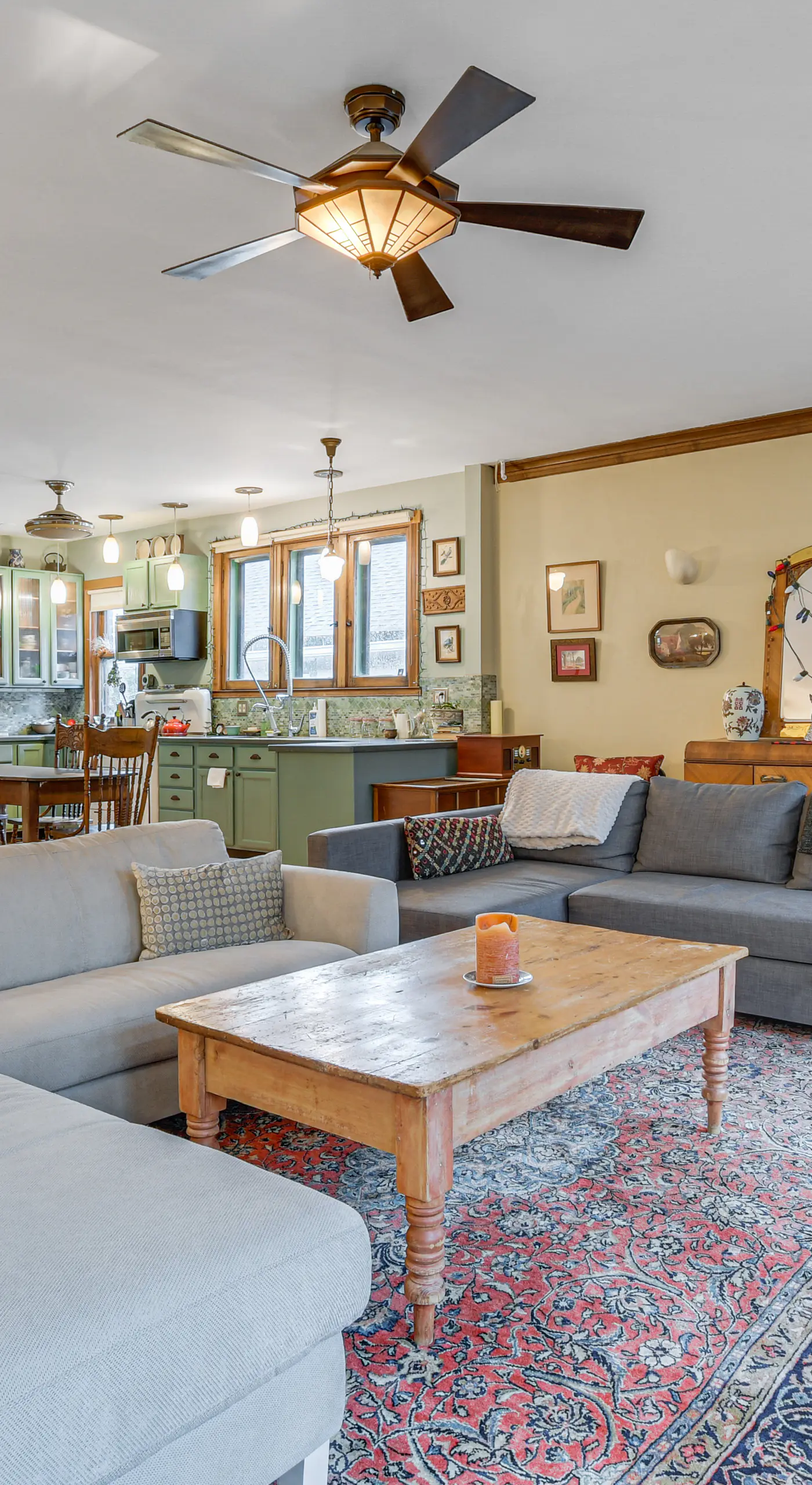 Historic 1930s Retreat! Walk to Wicker Park