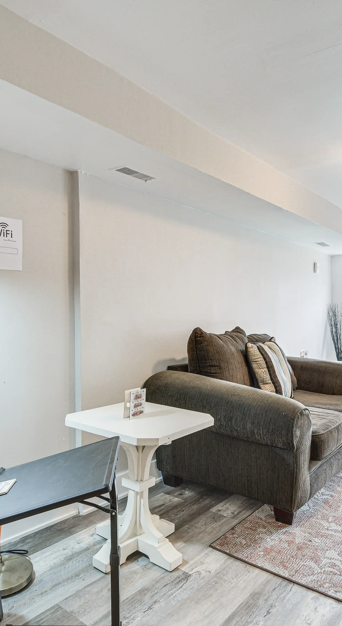 Dog-Friendly Apt w/ Yard: 10 Mi to Downtown