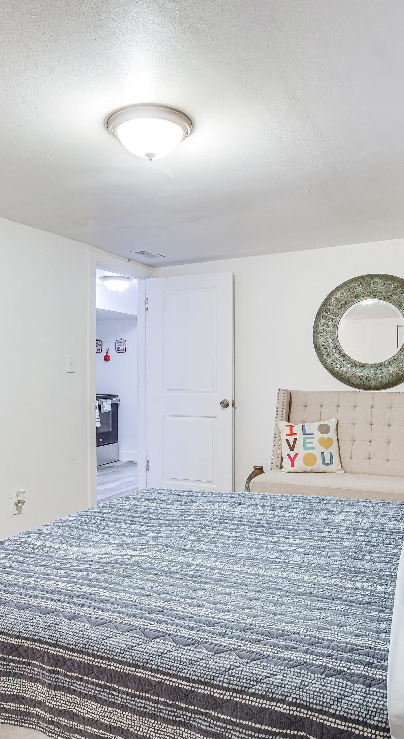 Dog-Friendly Apt w/ Yard: 10 Mi to Downtown