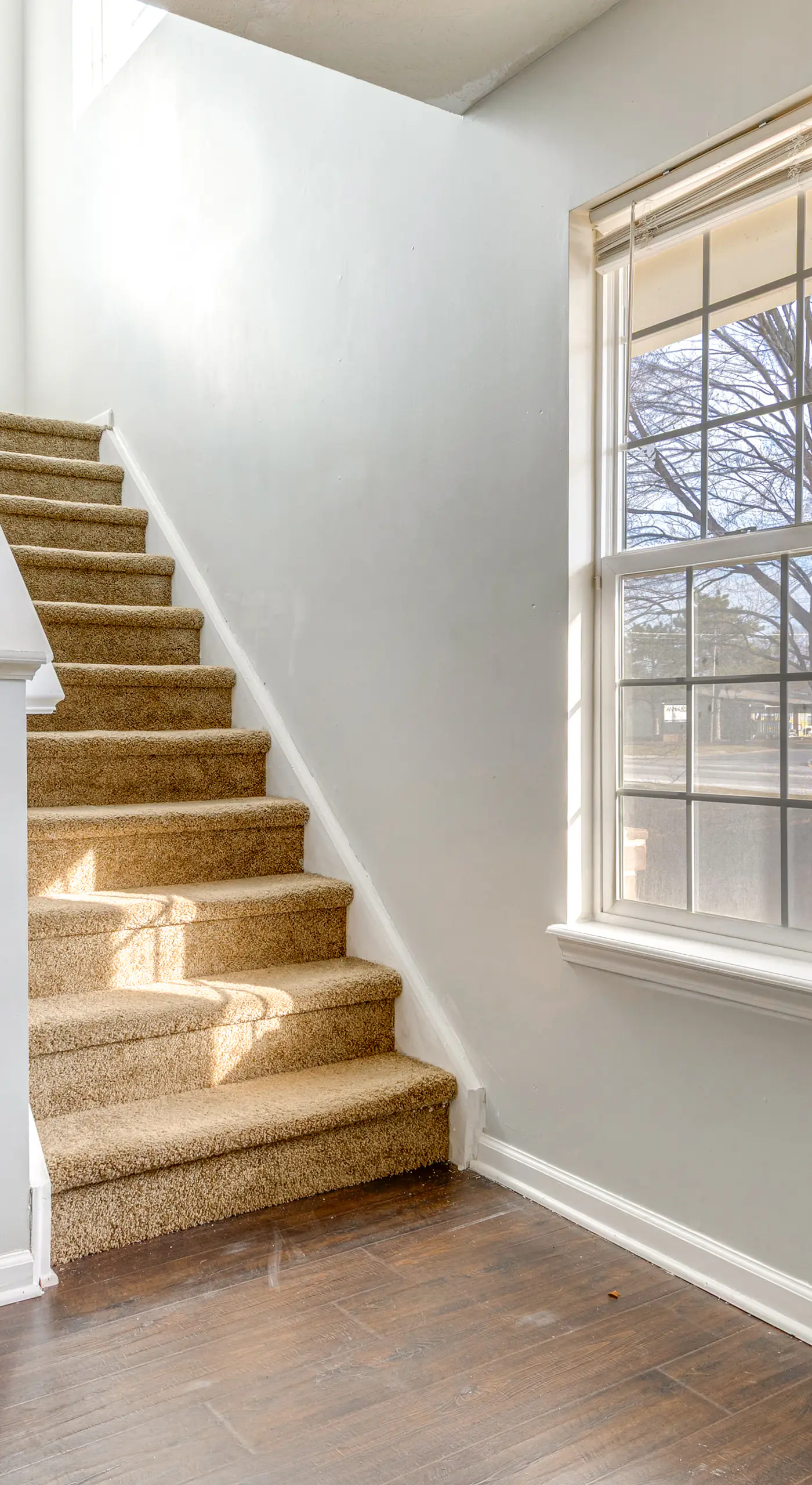 Quiet + Convenient! 2-Story Townhouse in NW Indy