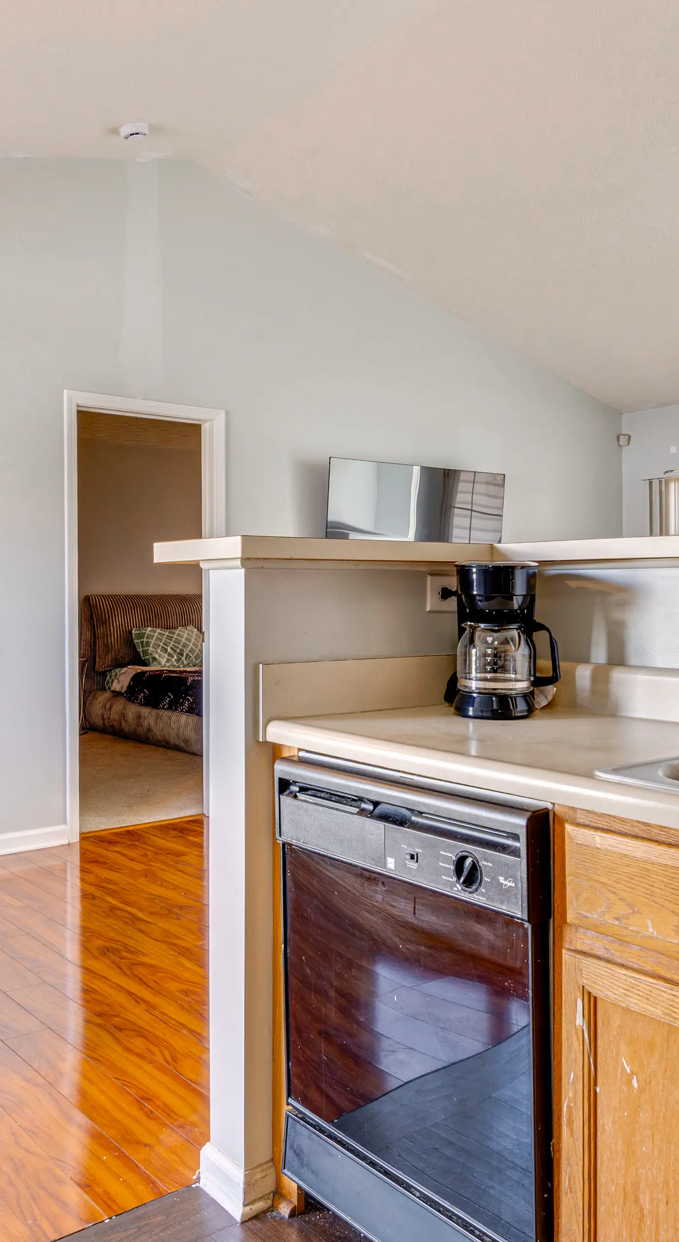 Quiet + Convenient! 2-Story Townhouse in NW Indy